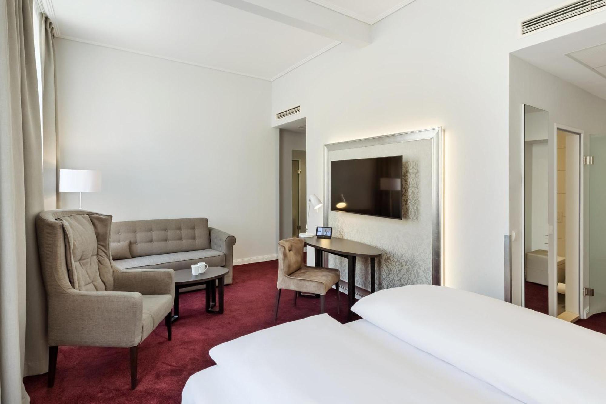 Rathauspark Wien, A Member Of Radisson Individuals Hotel 4*