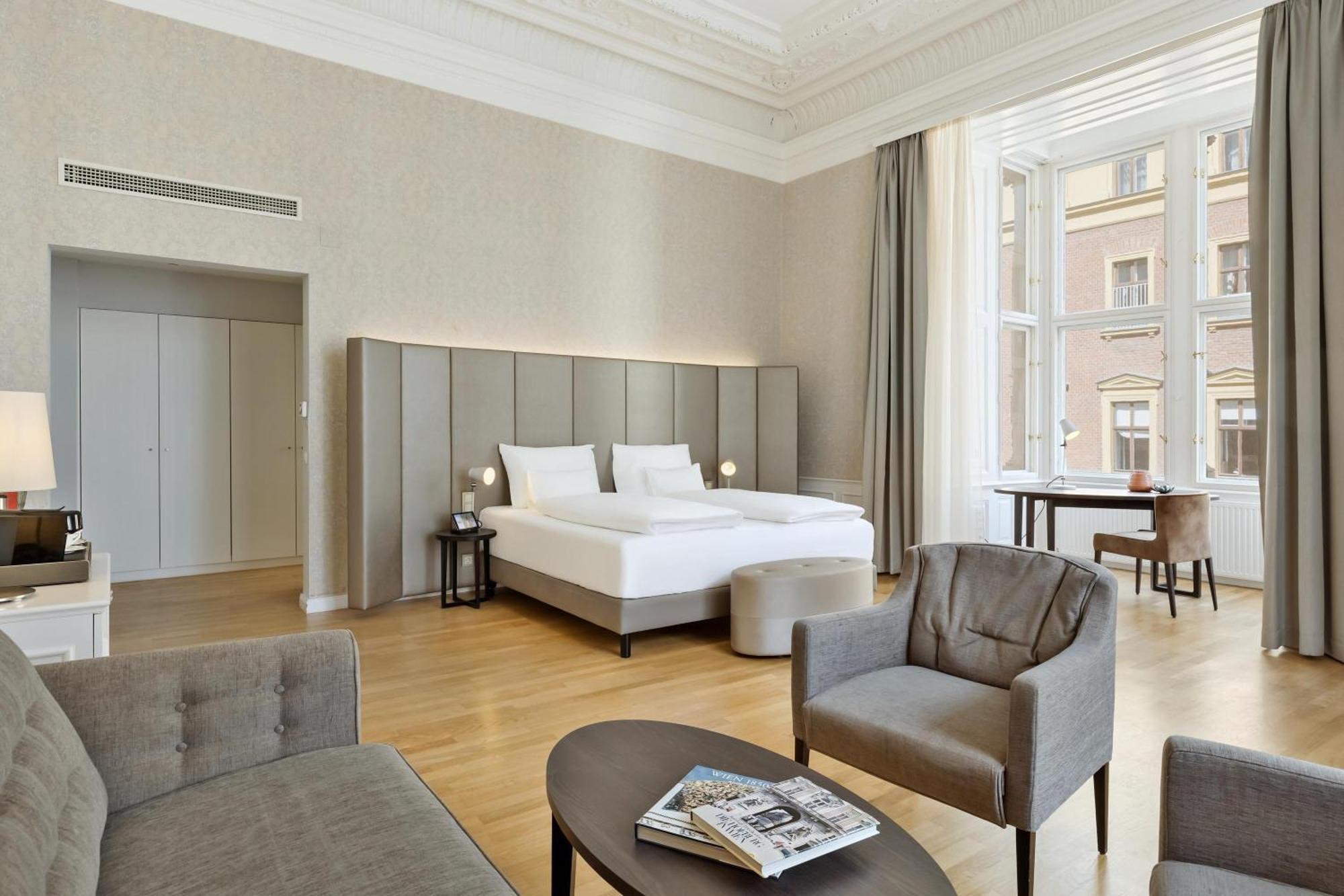 Rathauspark Wien, A Member Of Radisson Individuals 4* Vienna