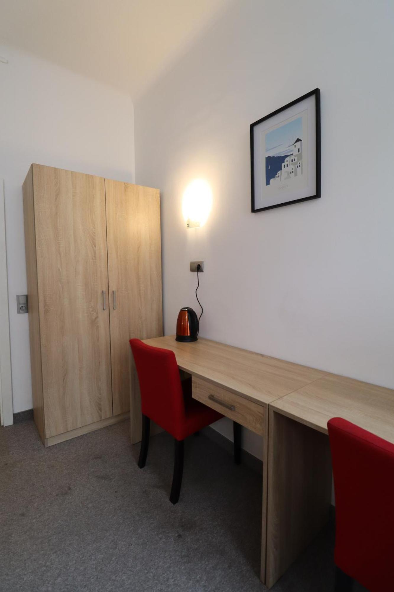 Default 1170 Hotel 4*