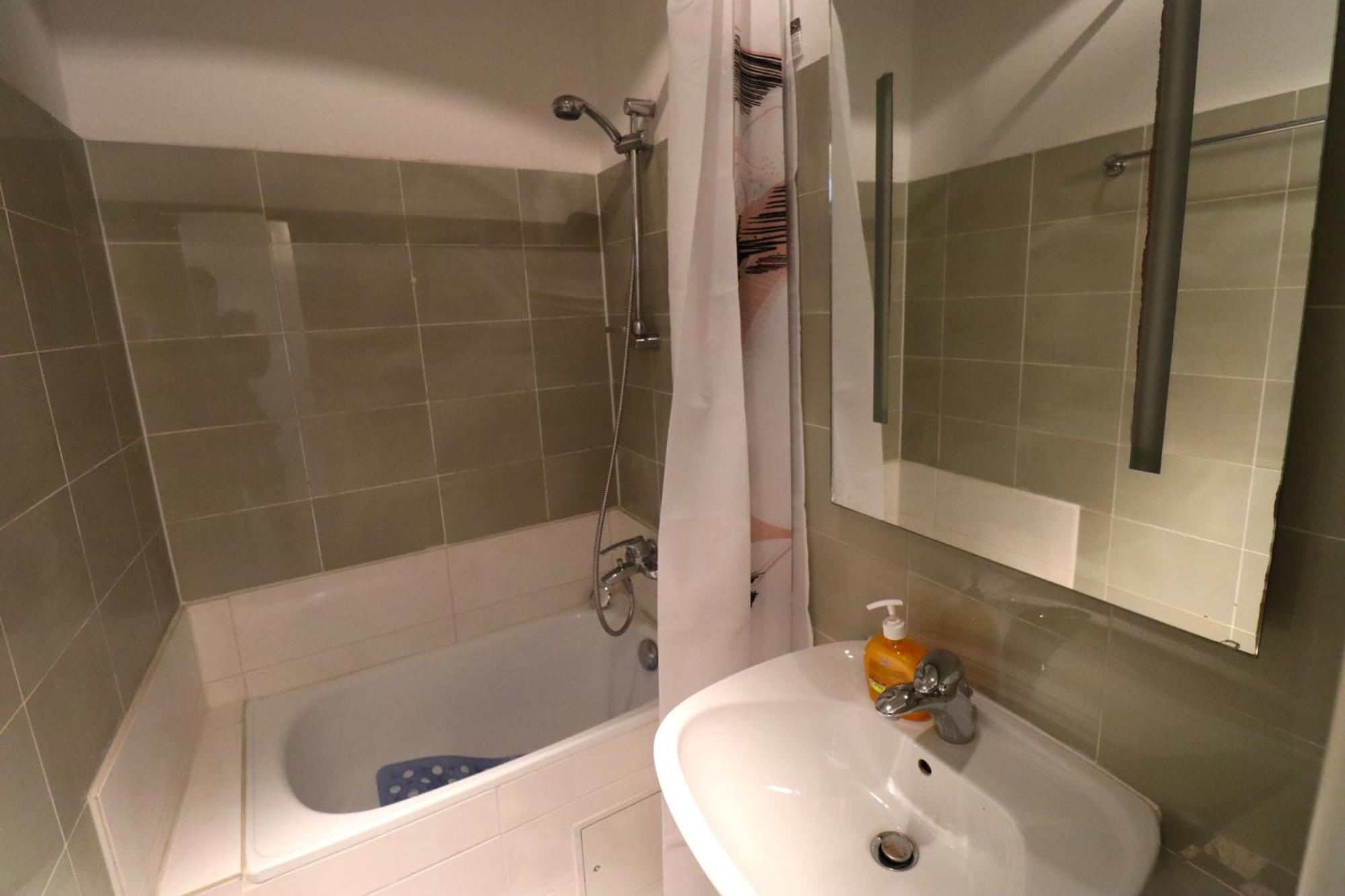 Hotel Default 1170