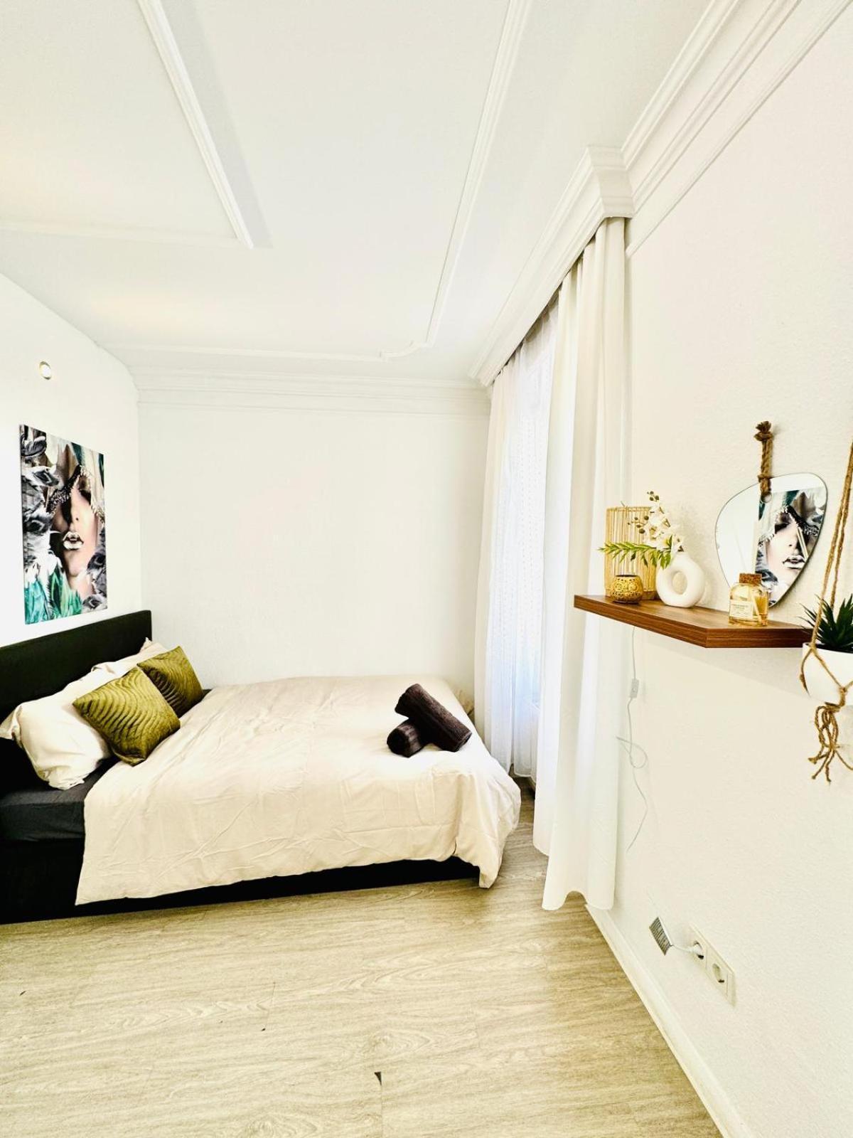 Comfy 4br Apt, 12-min To Fac Platz Apartamento Viena
