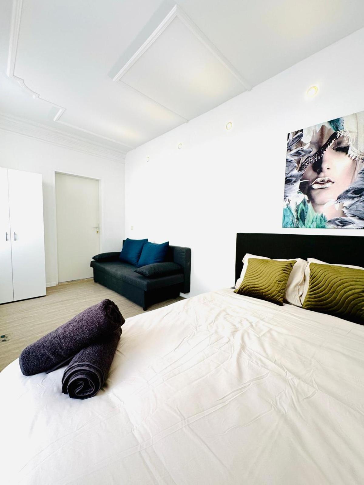 Comfy 4br Apt, 12-min To Fac Platz *