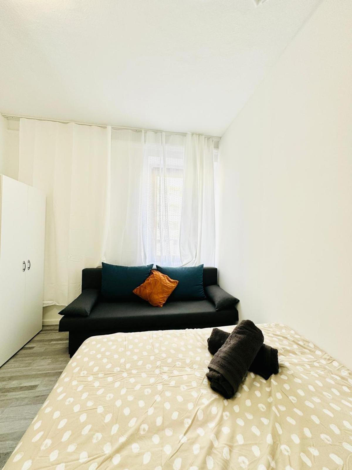 Comfy 4br Apt, 12-min To Fac Platz Apartamento Viena