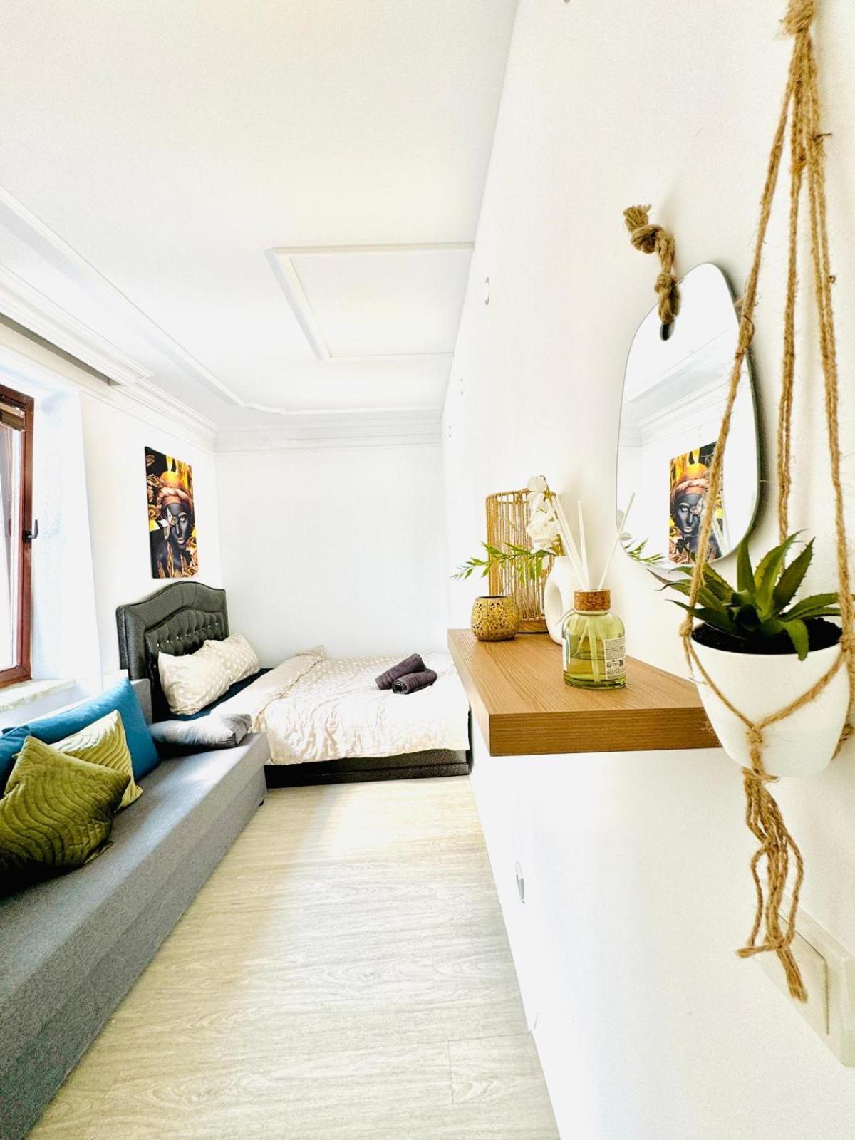 Comfy 4br Apt, 12-min To Fac Platz *