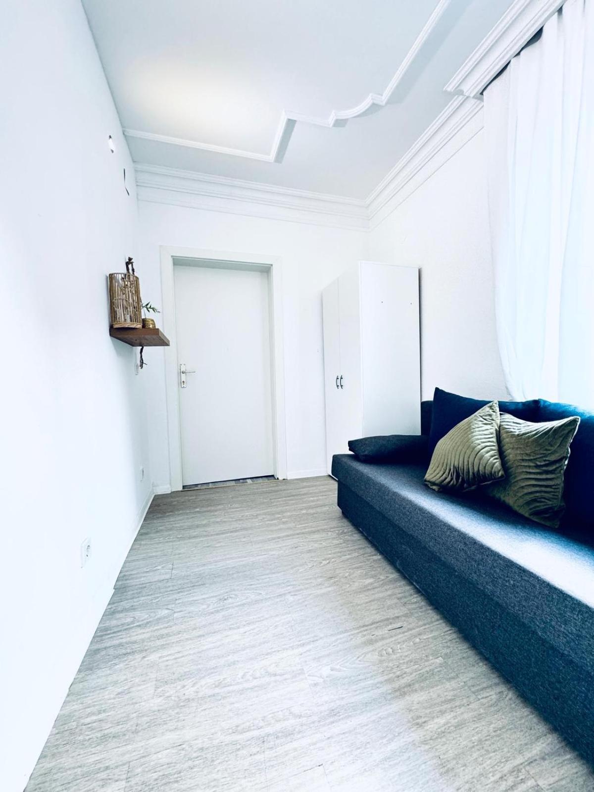 Comfy 4br Apt, 12-min To Fac Platz Apartamento