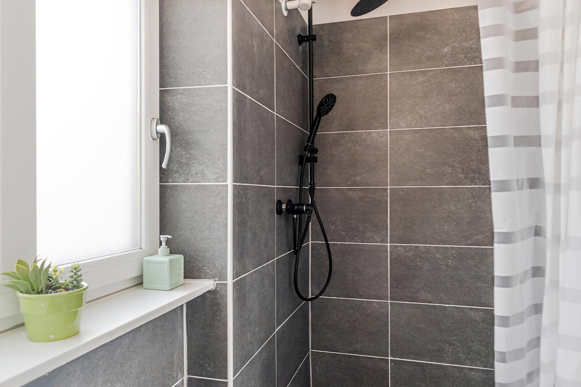 Private In Shared At Location For Longstays