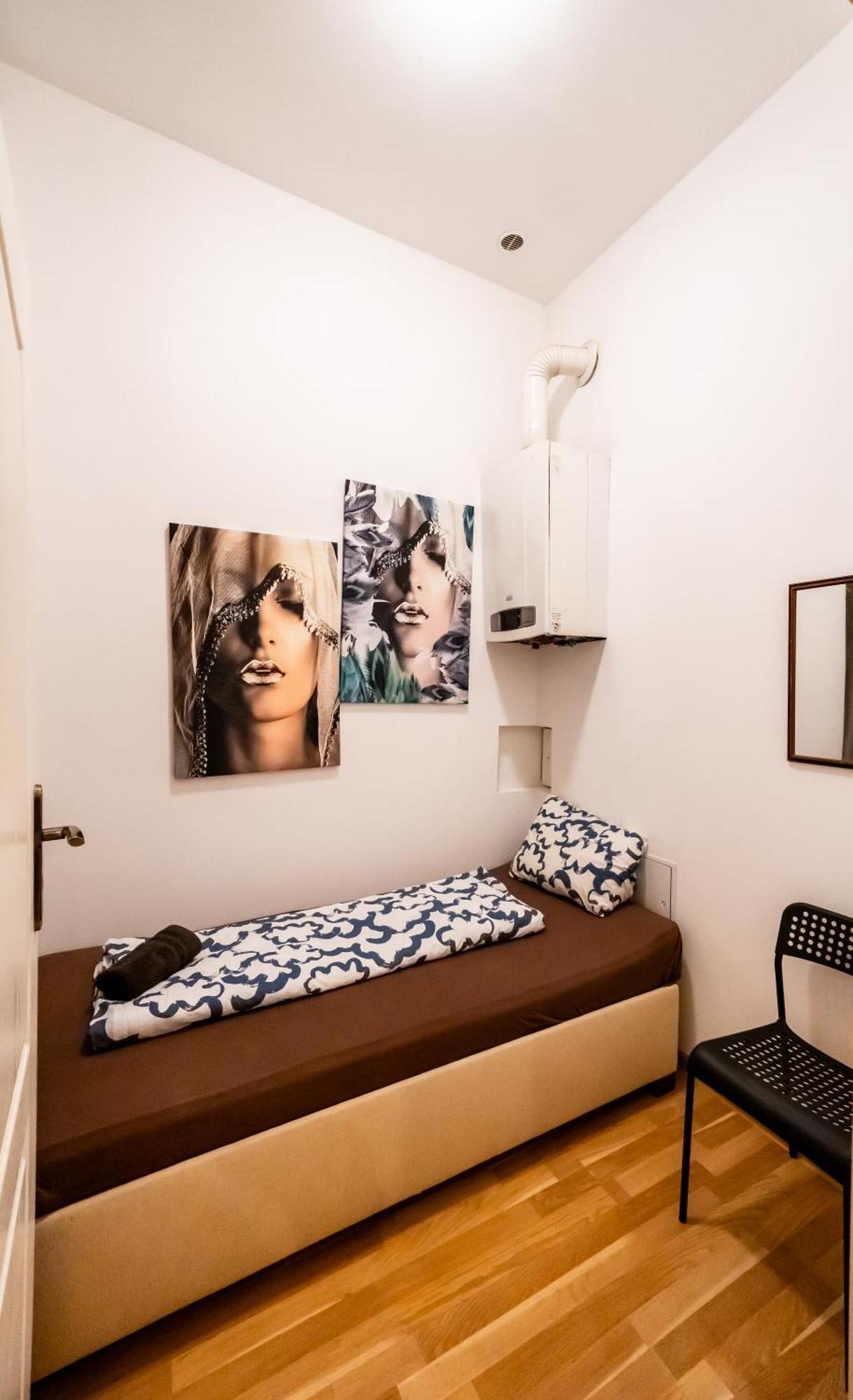 Family Studio- 7 Minutes To Schoenbrunn Palace Aparthotel Wien