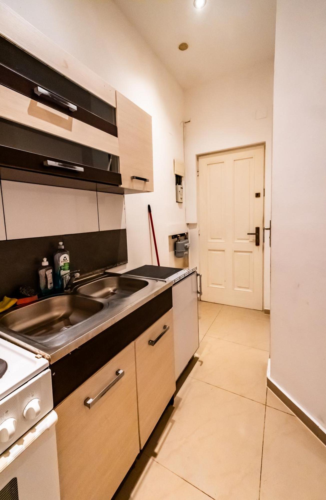 Family Studio- 7 Minutes To Schoenbrunn Palace * Wien