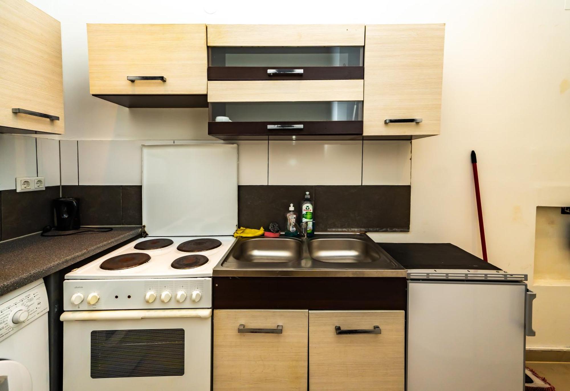 Family Studio- 7 Minutes To Schoenbrunn Palace Aparthotel