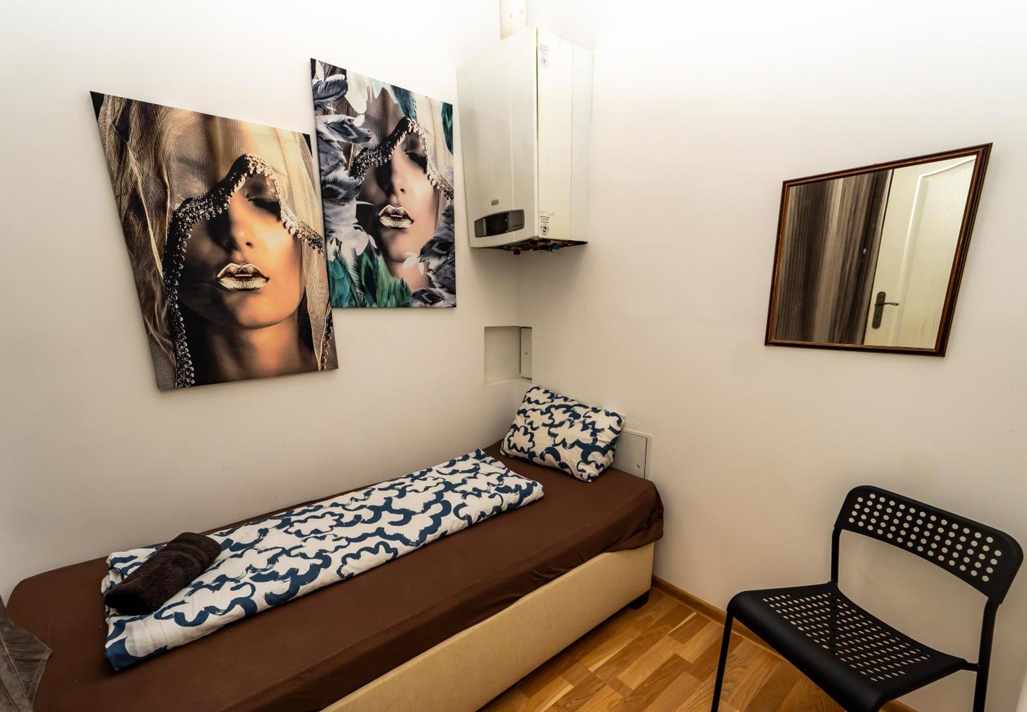 Family Studio- 7 Minutes To Schoenbrunn Palace Aparthotel *