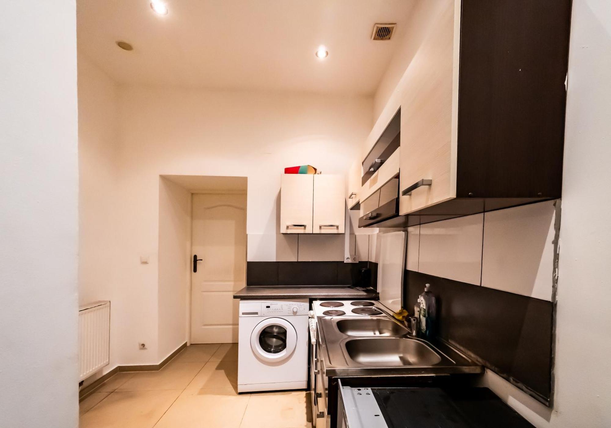 Aparthotel Family Studio- 7 Minutes To Schoenbrunn Palace *