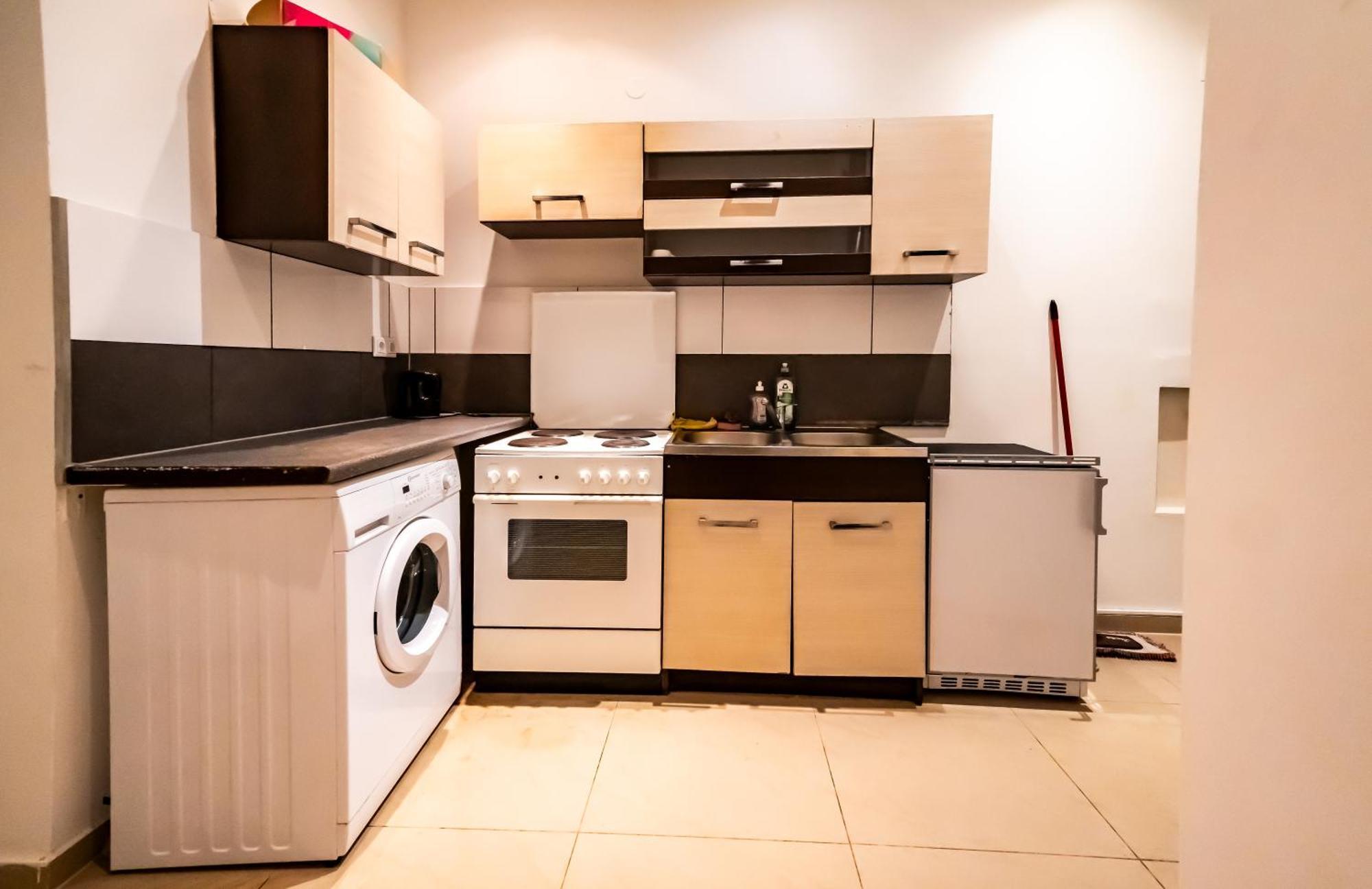 Family Studio- 7 Minutes To Schoenbrunn Palace * Wien