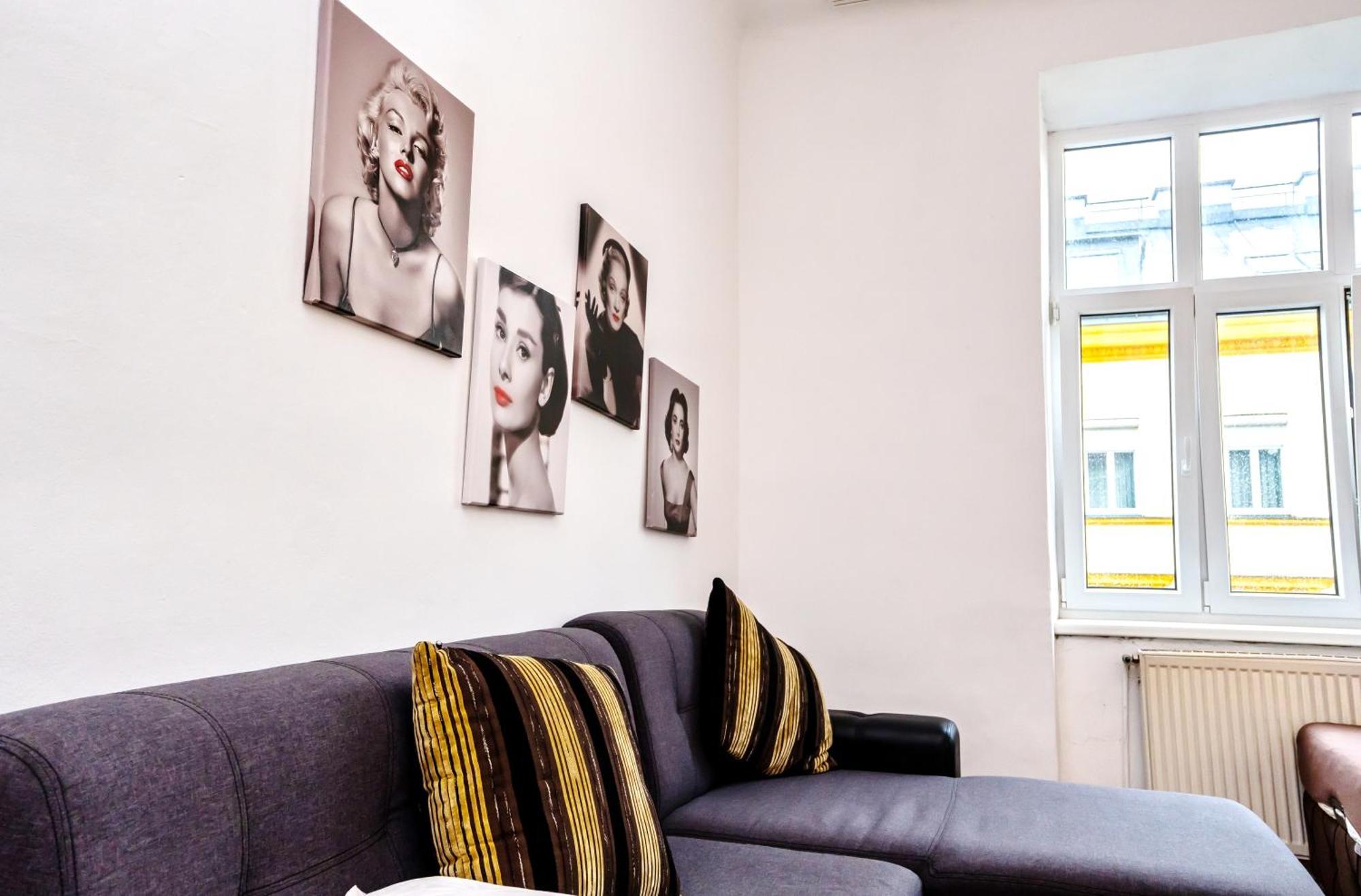Aparthotel Family - 7 Minutes To Schoenbrunn Palace