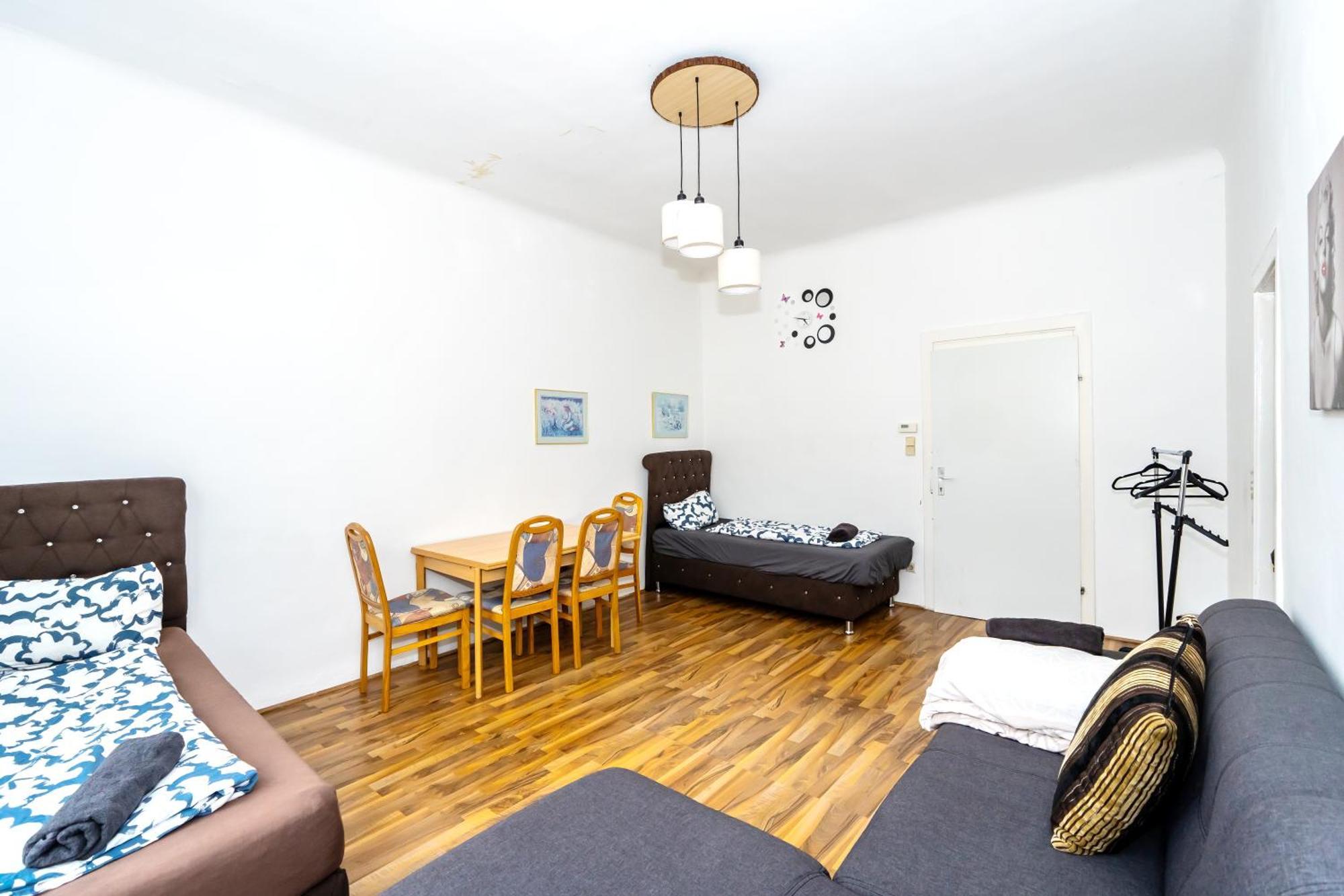 Family - 7 Minutes To Schoenbrunn Palace Aparthotel