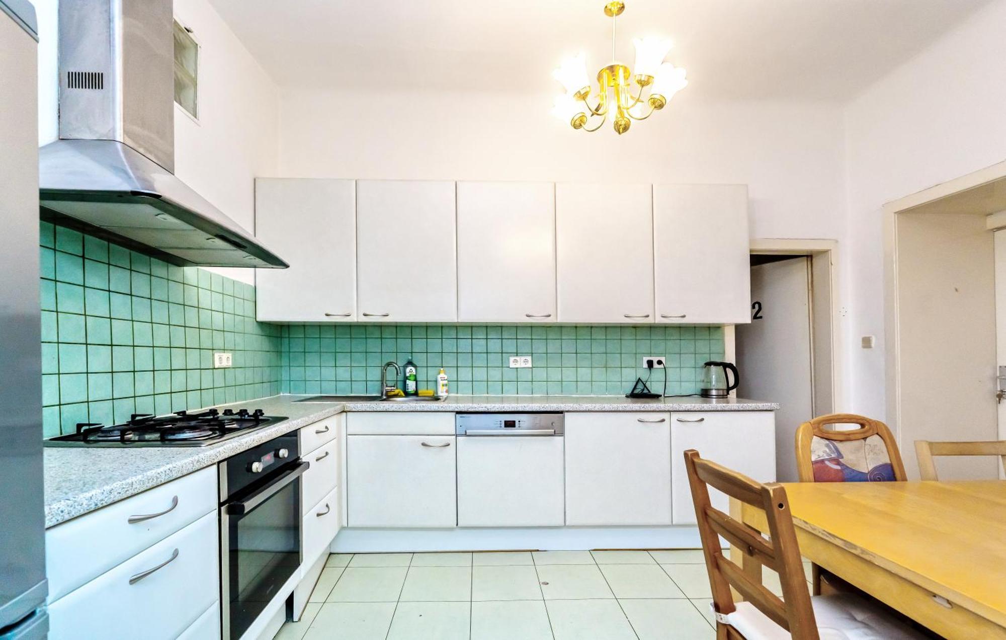 Aparthotel Cozy - 7 Minutes To Schoenbrunn Palace Wien