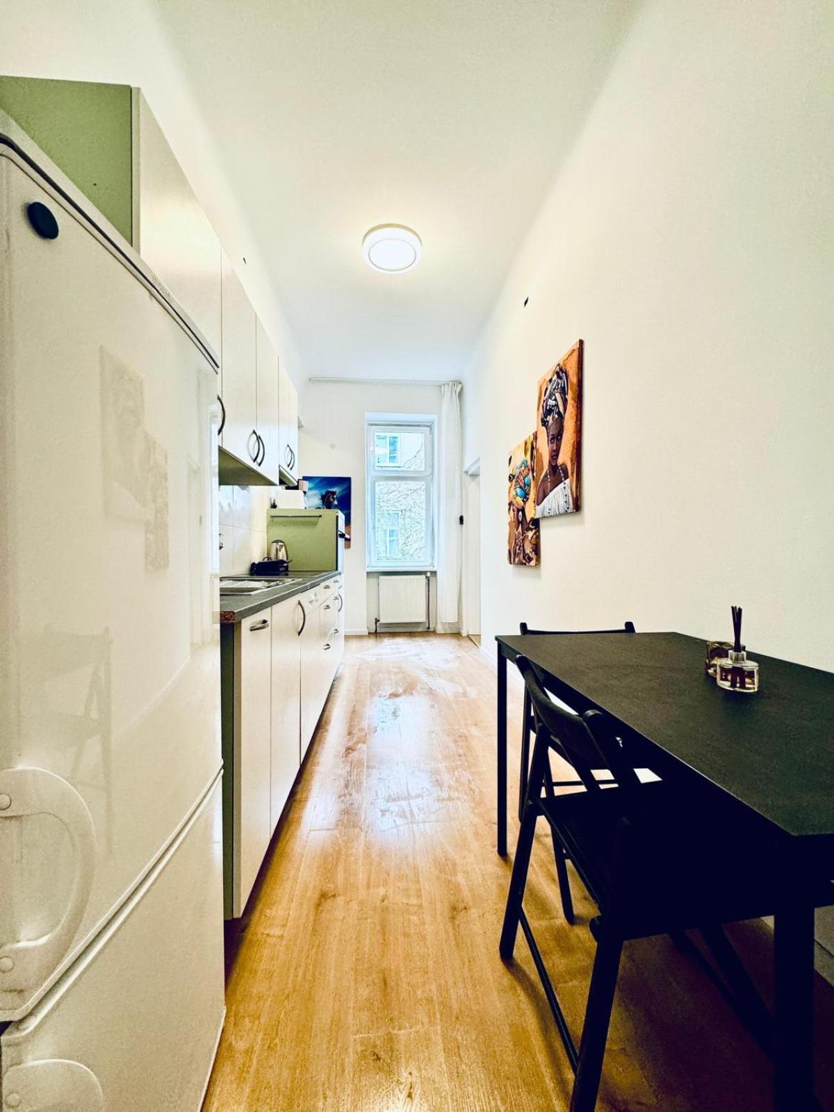 Apartment 5br Shared Ideal For Groups 7 Min To Westbahnhof