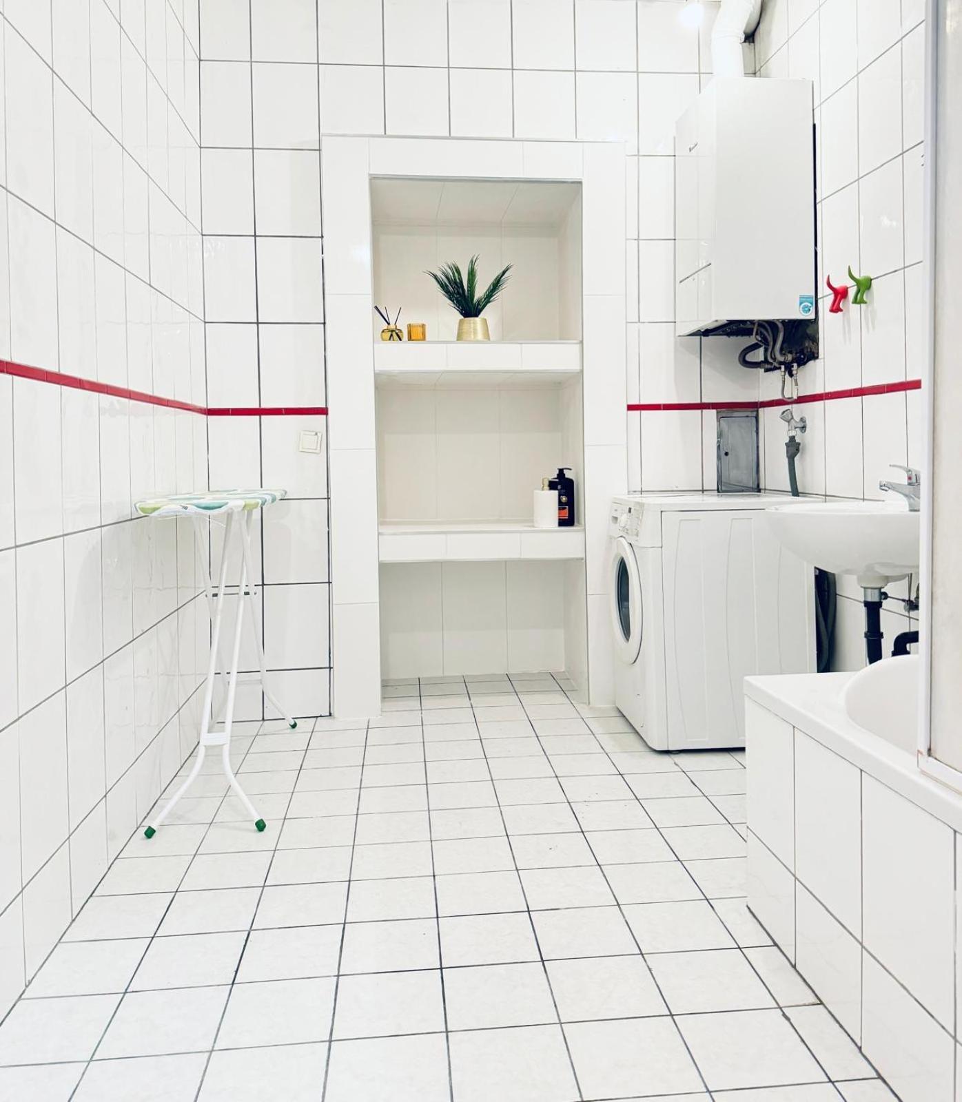 5br Shared Ideal For Groups 7 Min To Westbahnhof Apartment