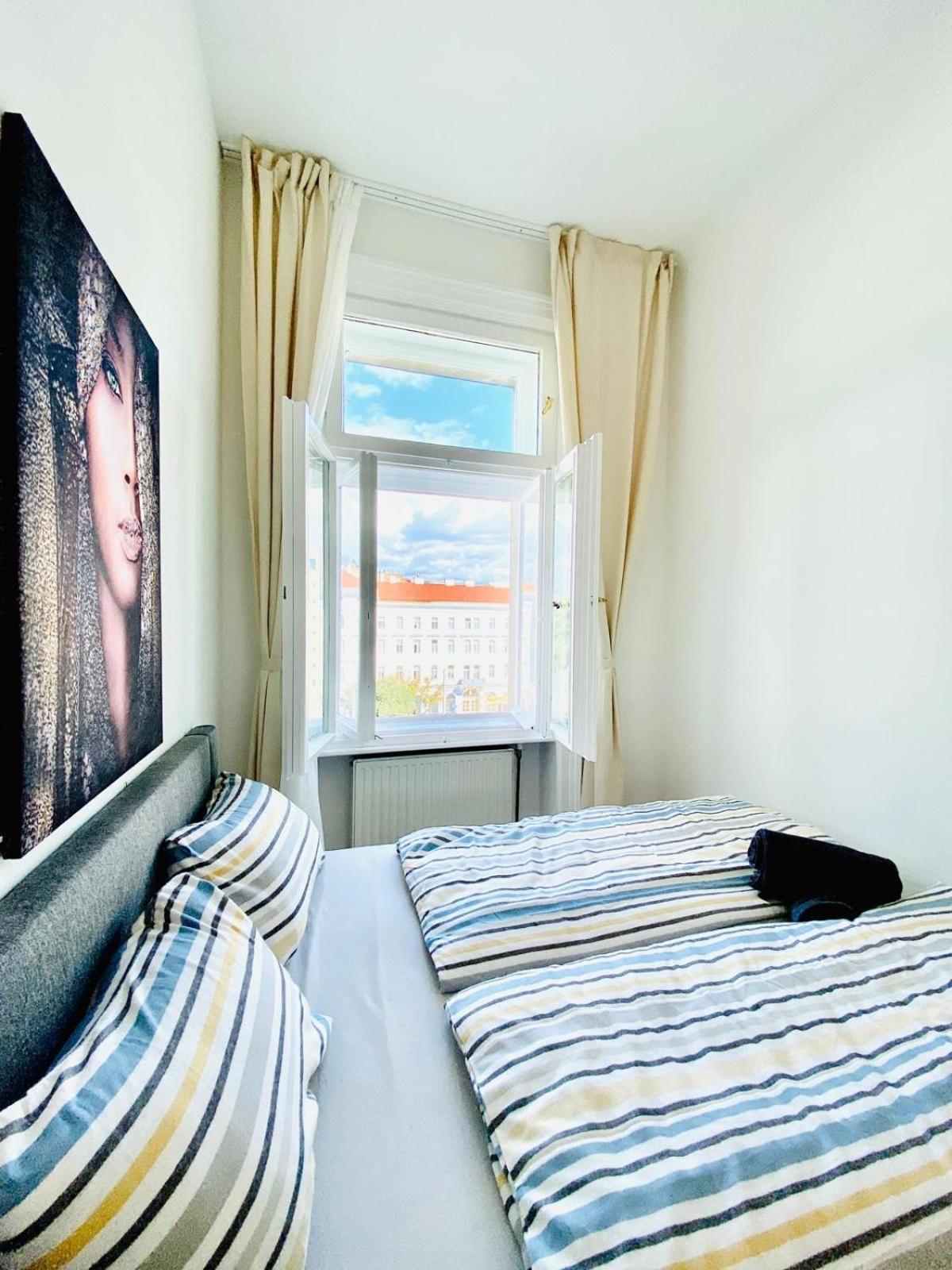 5br Shared Ideal For Groups 7 Min To Westbahnhof Apartment Vienna