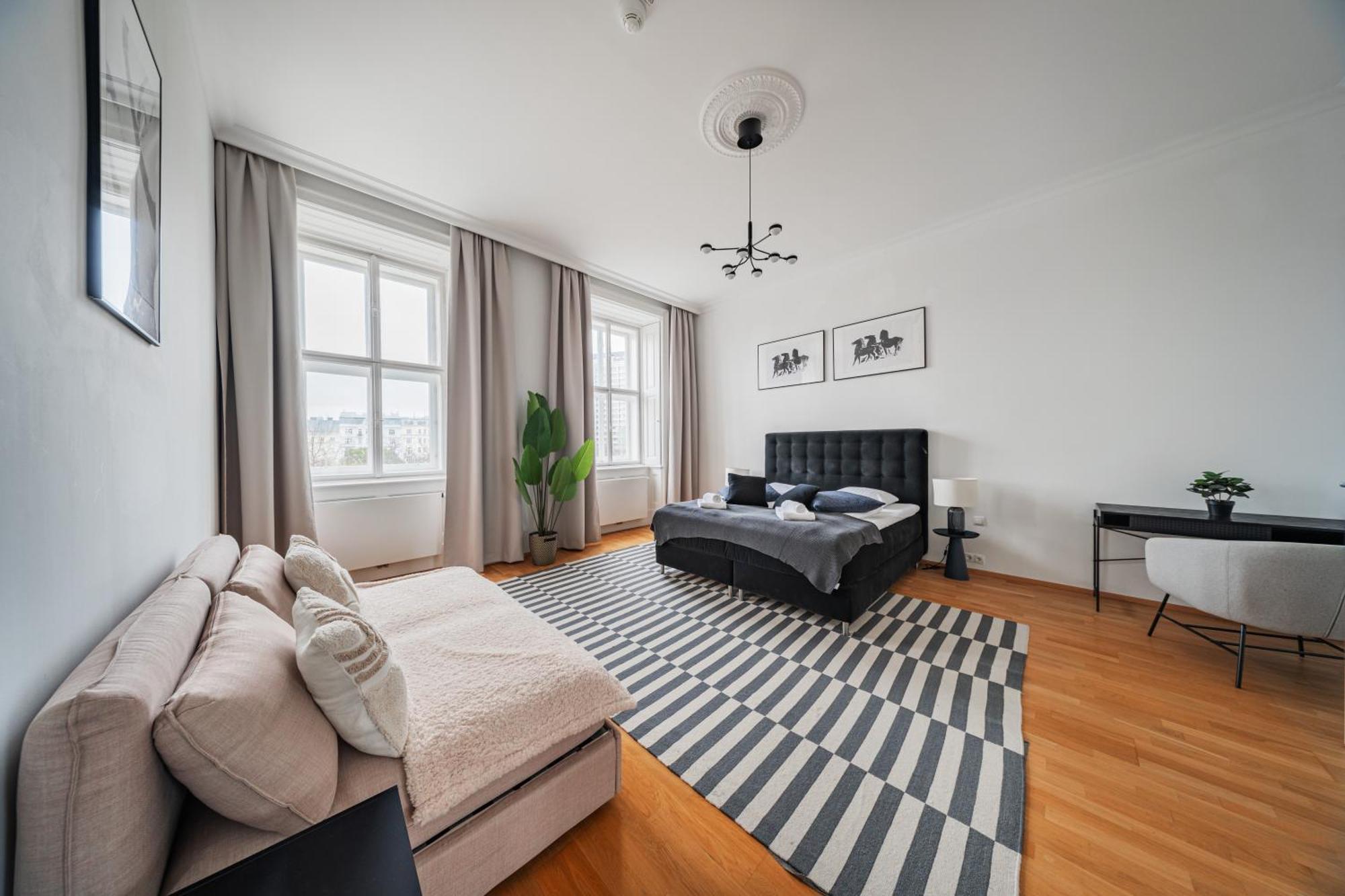 Franz By Home1 Apartment *