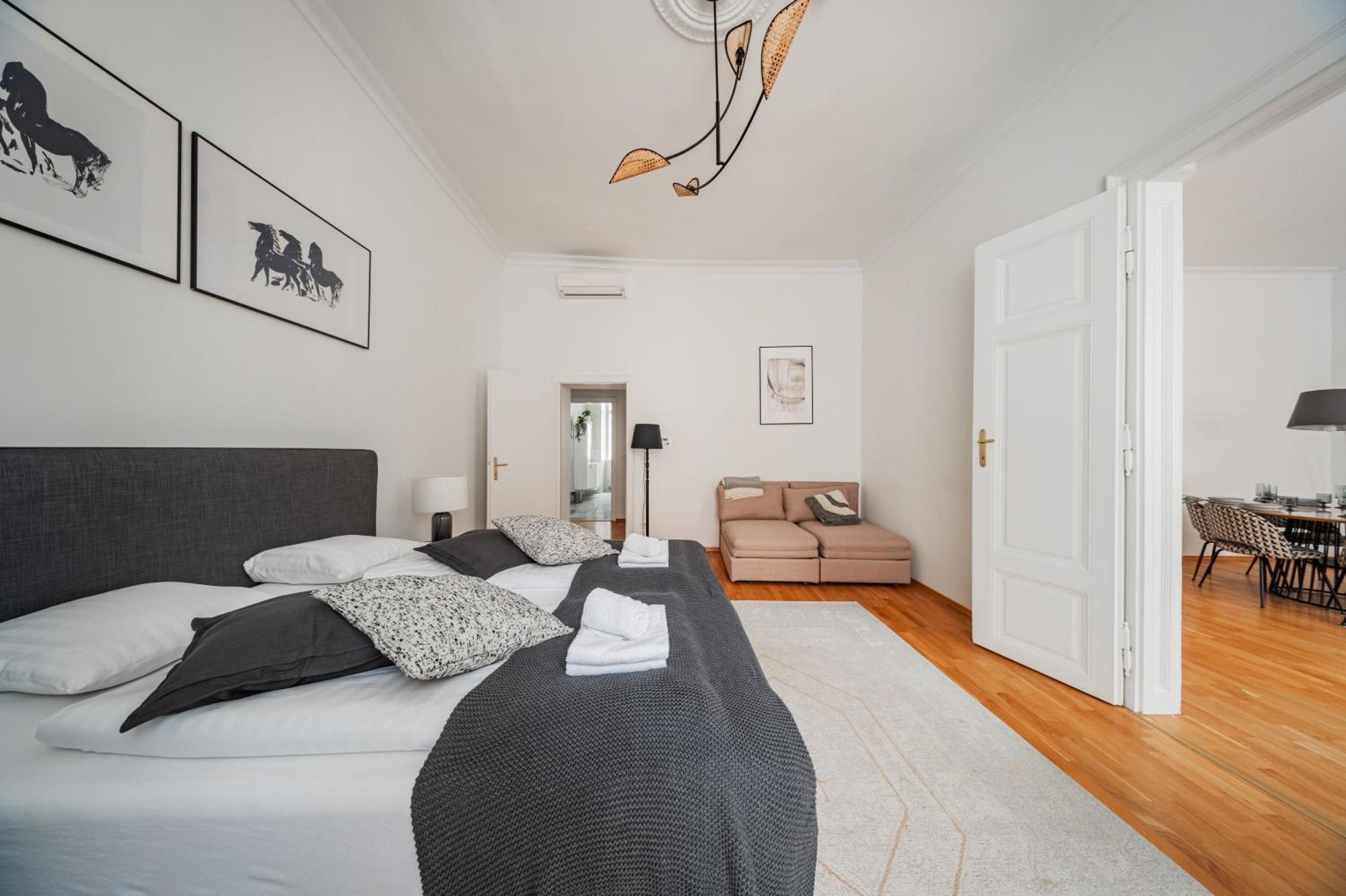 Franz By Home1 *