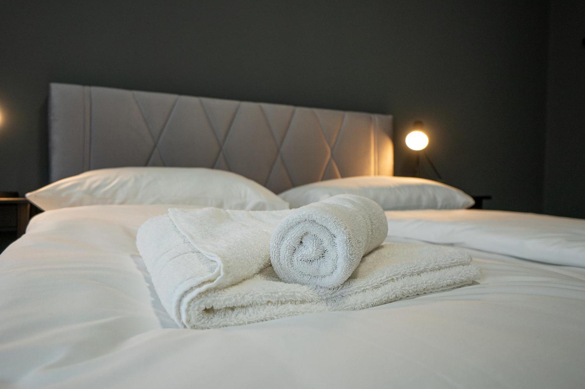 Cozy 1-br With A King Bed In A Calm Area
