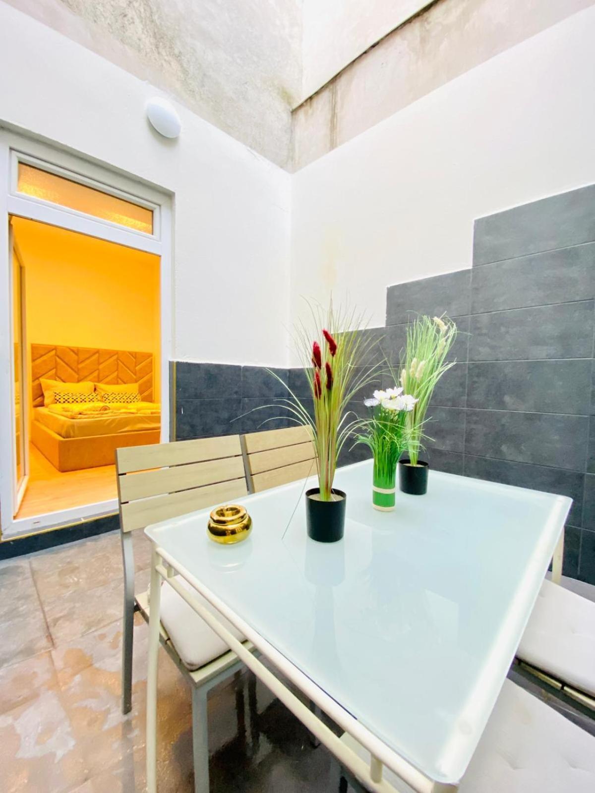 Apartment Ottakring Gem Shared 4-br Retreat Breathtaking Views Vienna