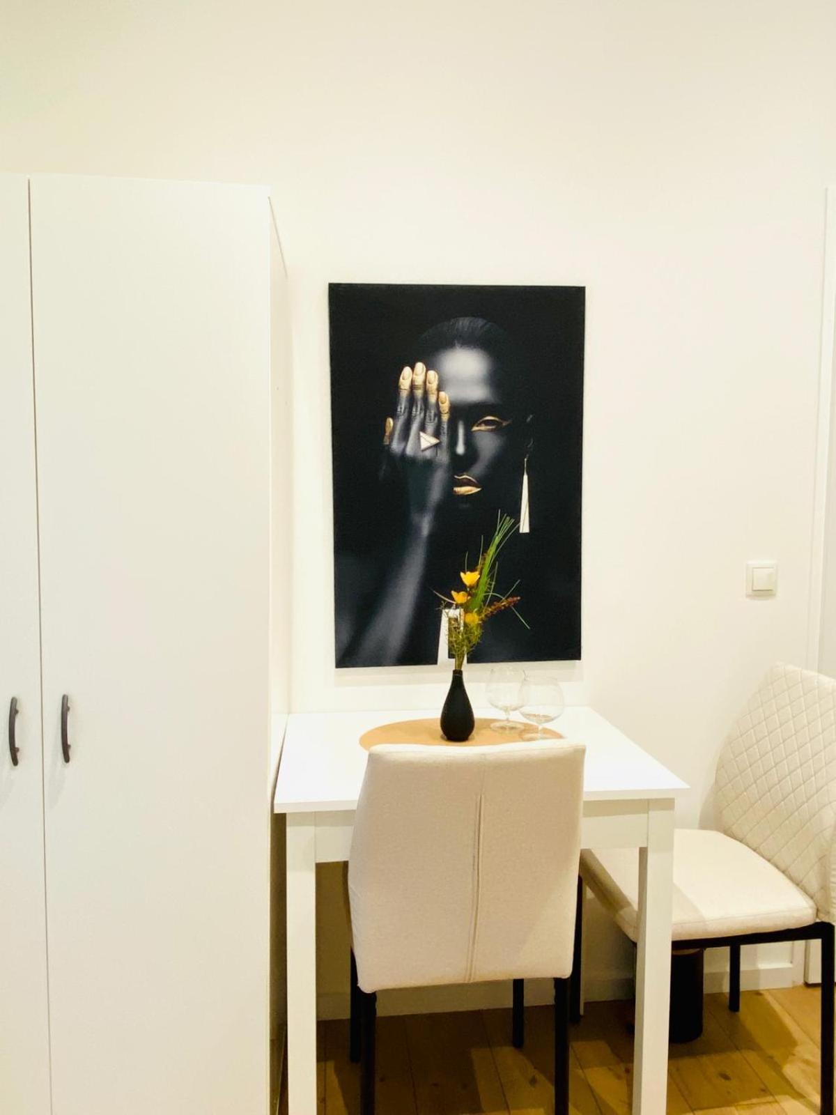 Ottakring Gem Shared 4-br Retreat Breathtaking Views Apartment Vienna