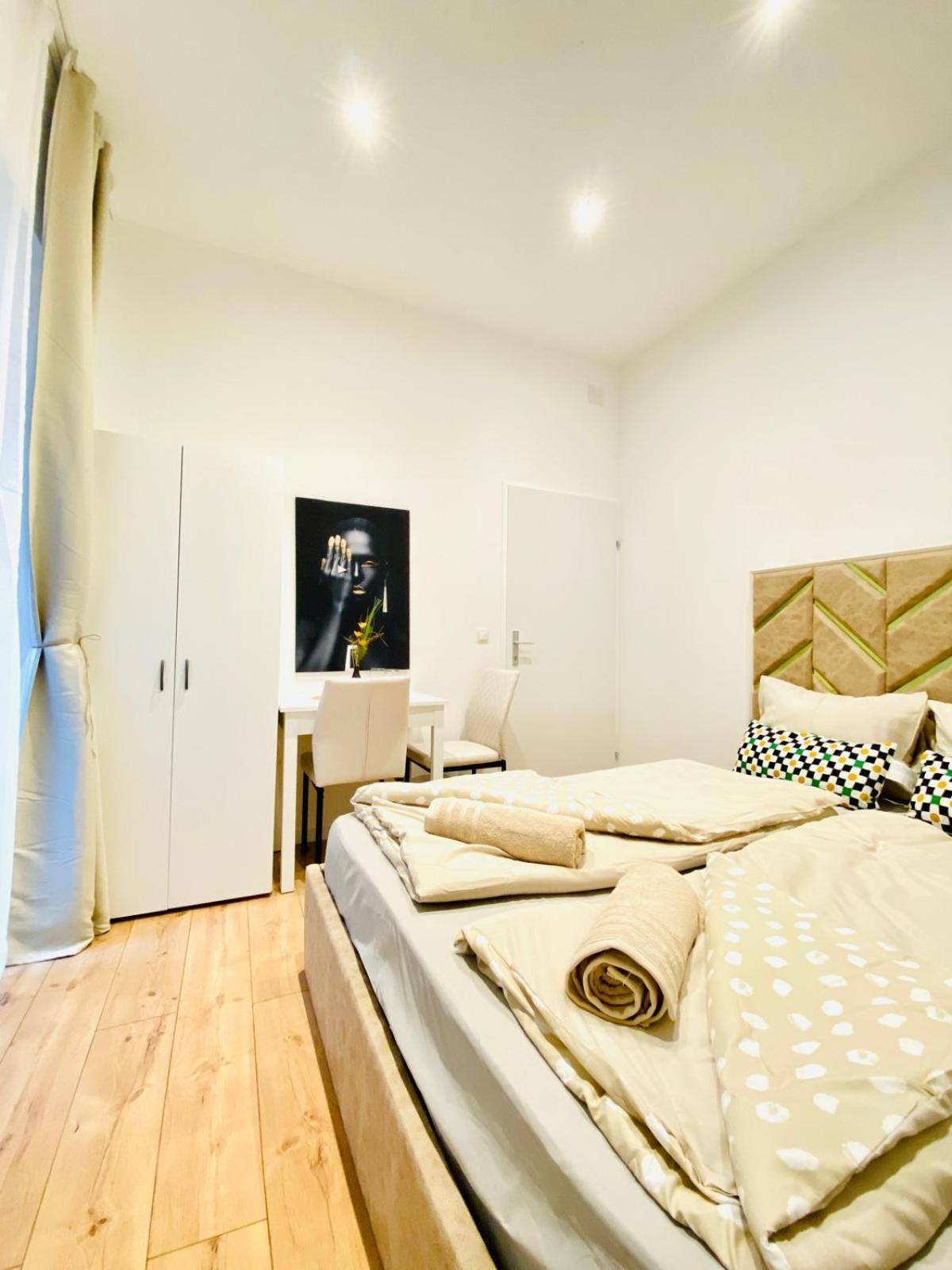 Ottakring Gem Shared 4-br Retreat Breathtaking Views * Vienna