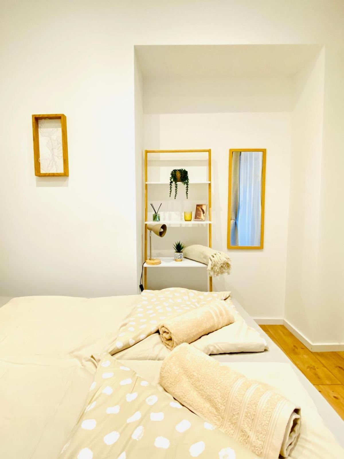Apartment Ottakring Gem Shared 4-br Retreat Breathtaking Views