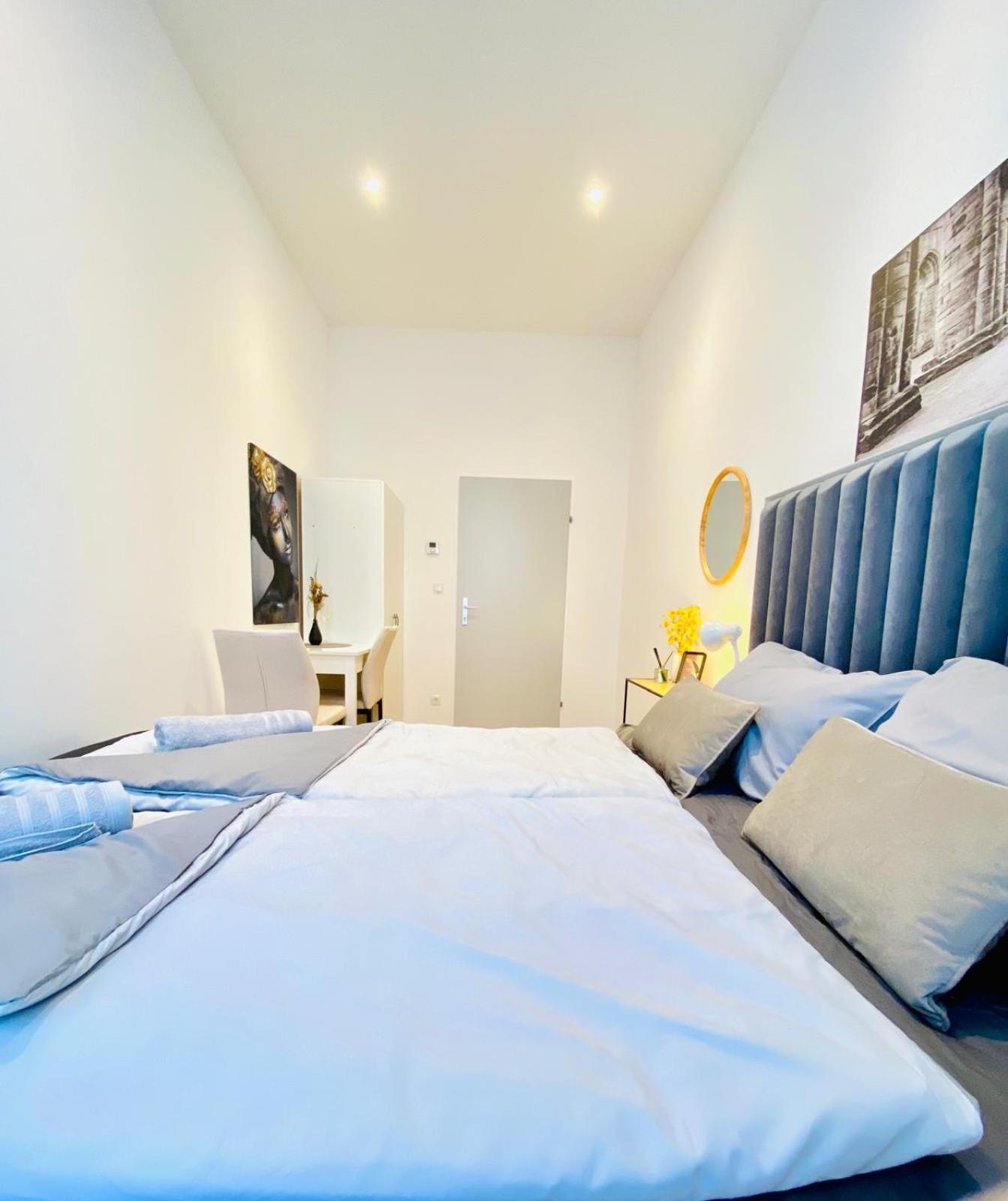 Ottakring Gem Shared 4-br Retreat Breathtaking Views * Vienna