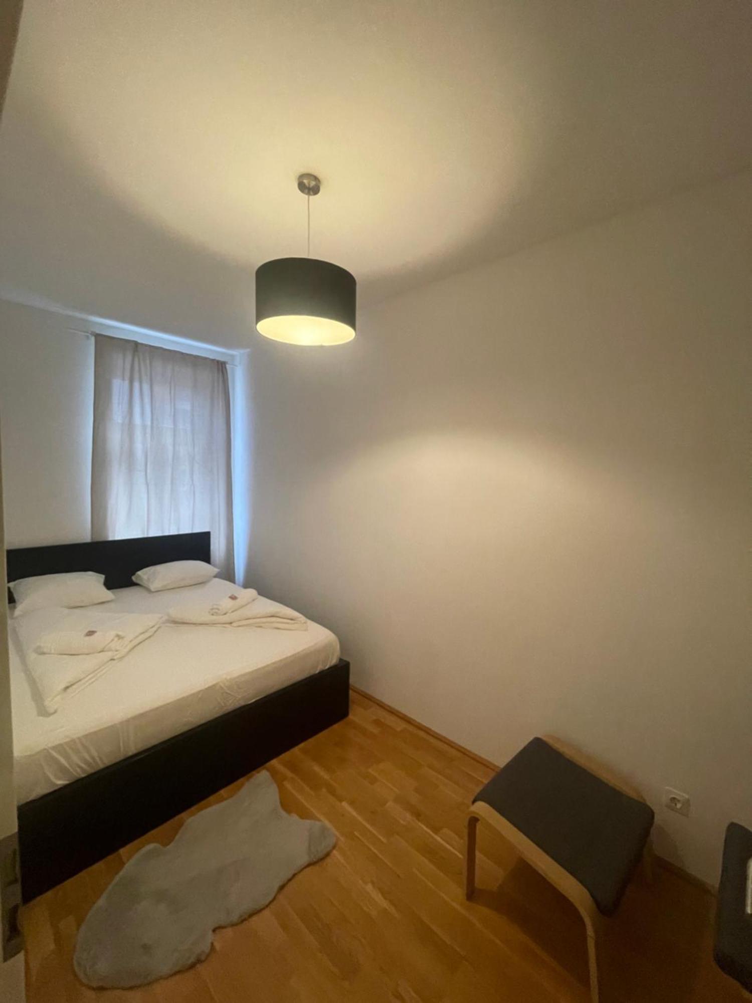 Cozy Three-room 14