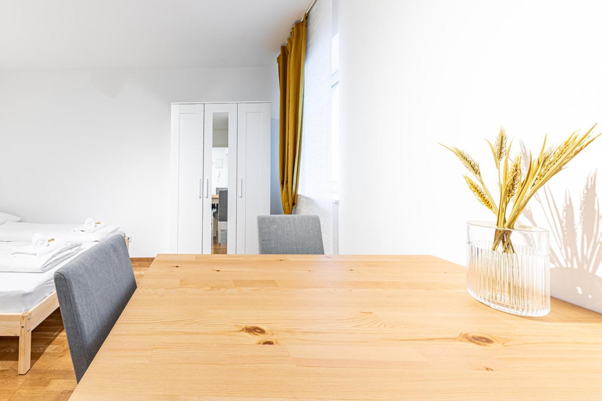 Calm & Easy By Jr Apartment *