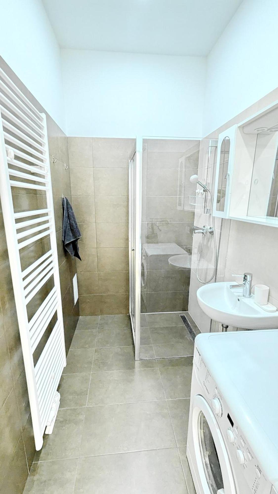 Cozy Apartment- 5 Minutes To Danube River * Vienna