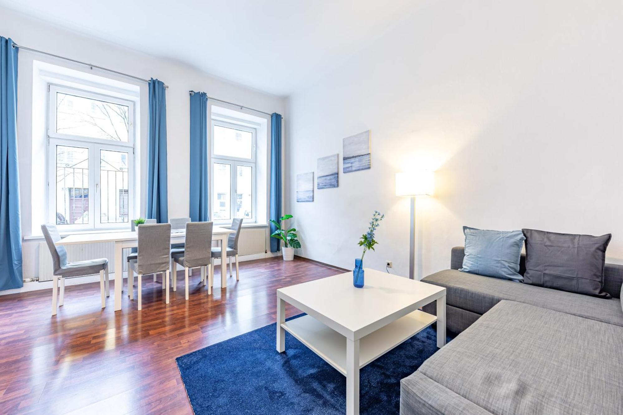 Apartment Modern By Jr