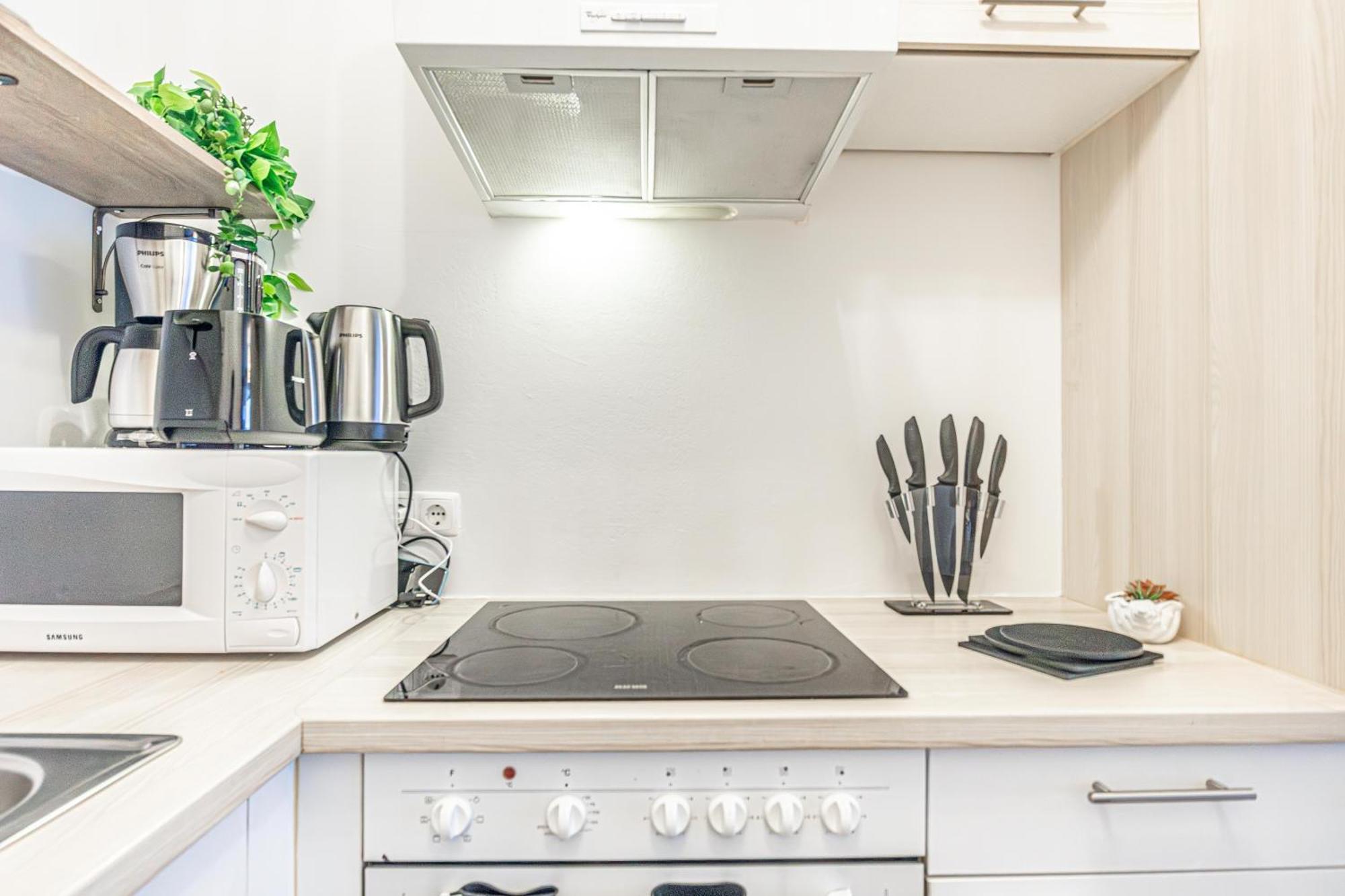 Apartamento Superb Fully Equipped Apartment, 9 Min To Center Via Metro