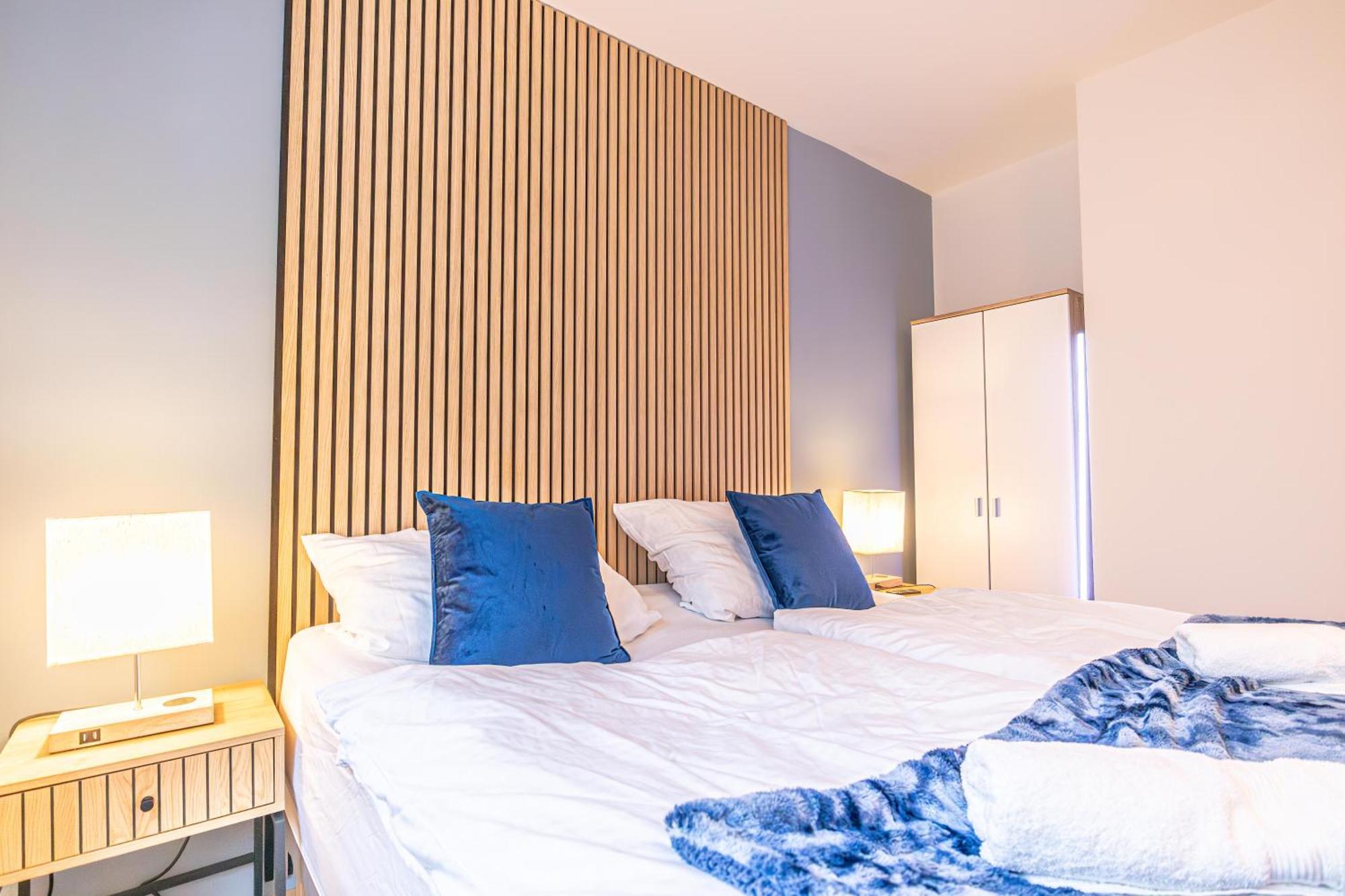 Superb Fully Equipped Apartment, 9 Min To Center Via Metro *