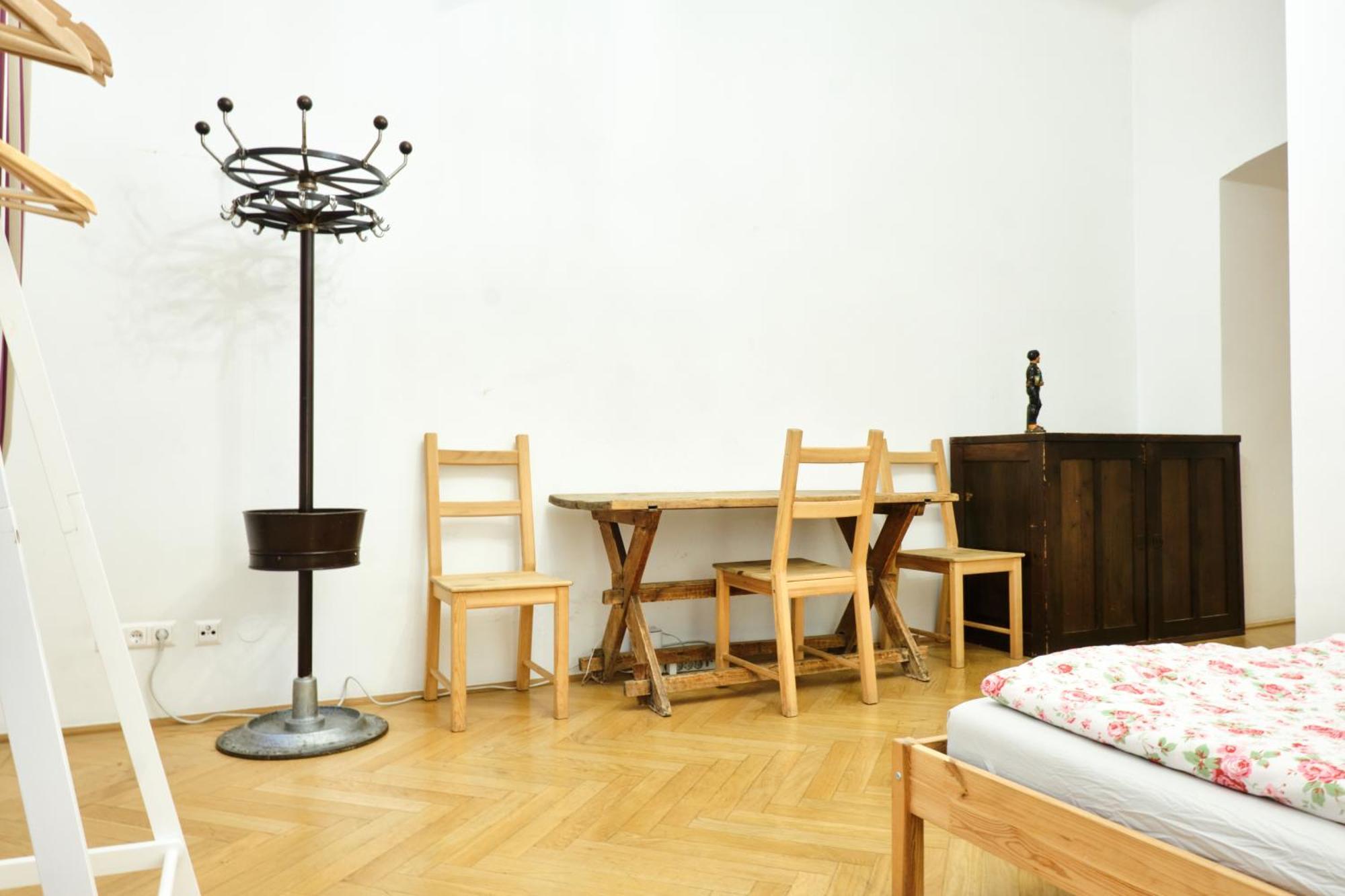 Chic - Near U3 Metro Apartment *