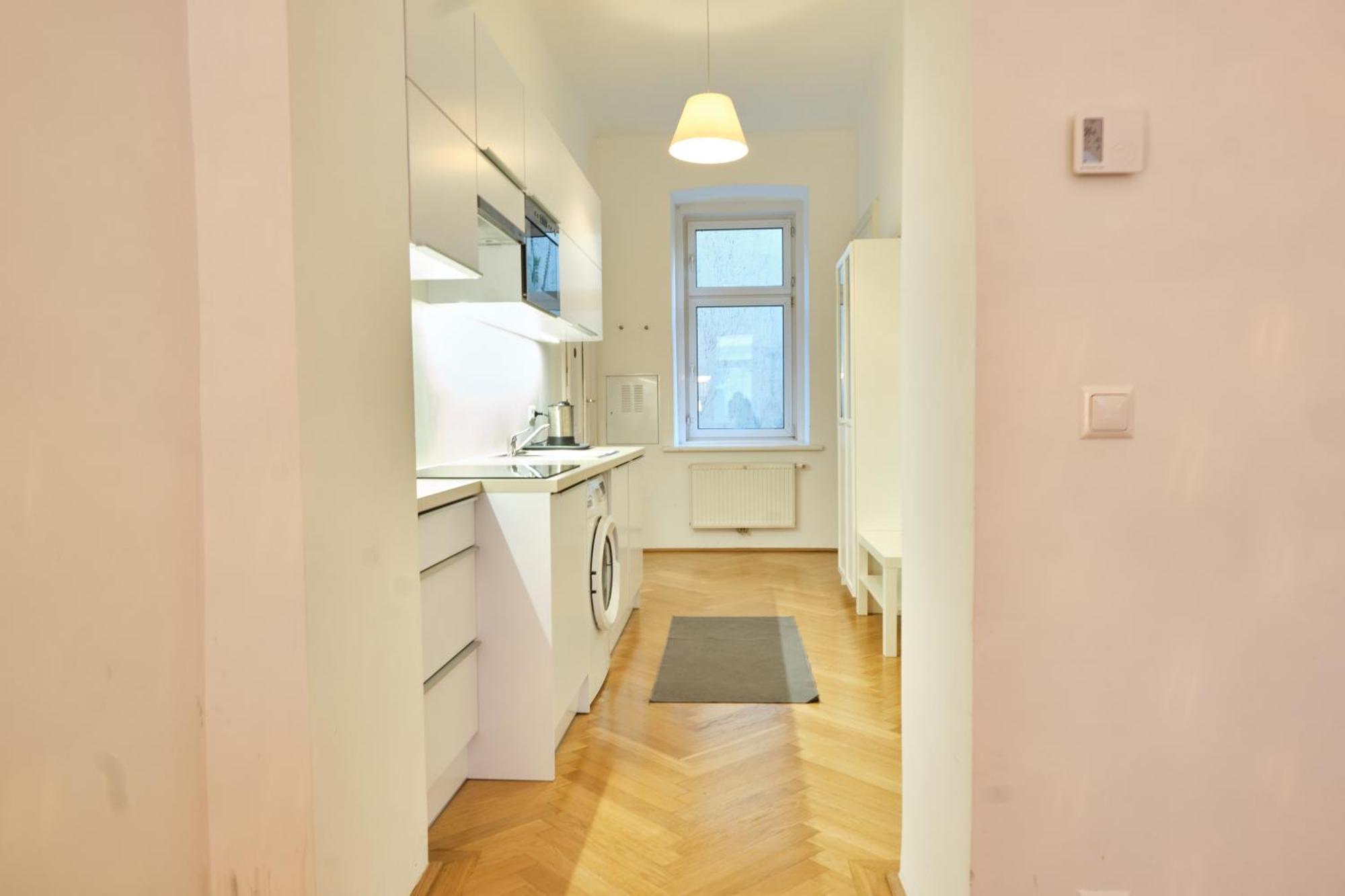Chic - Near U3 Metro Apartment Vienna