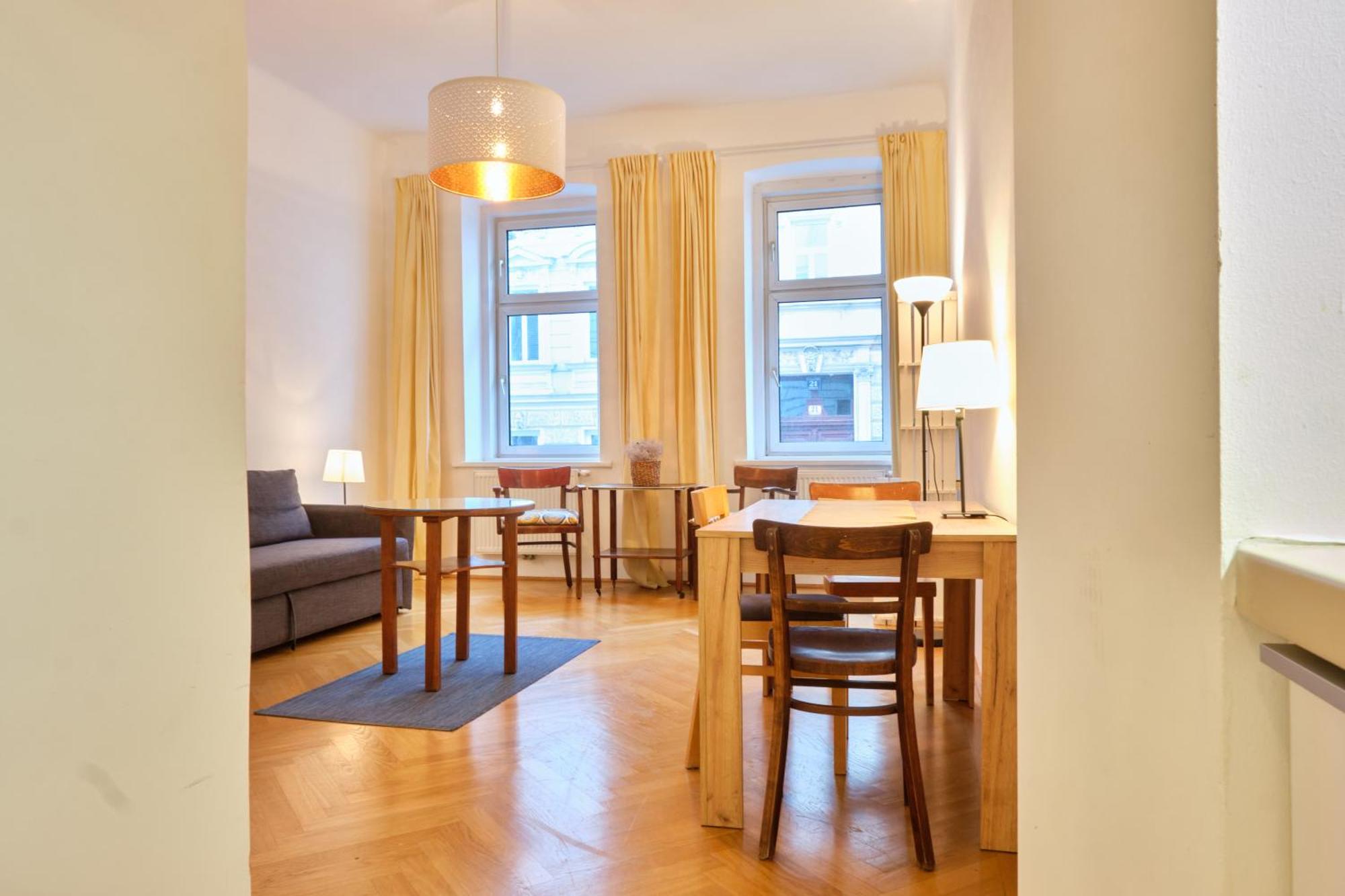 Chic - Near U3 Metro Apartment *