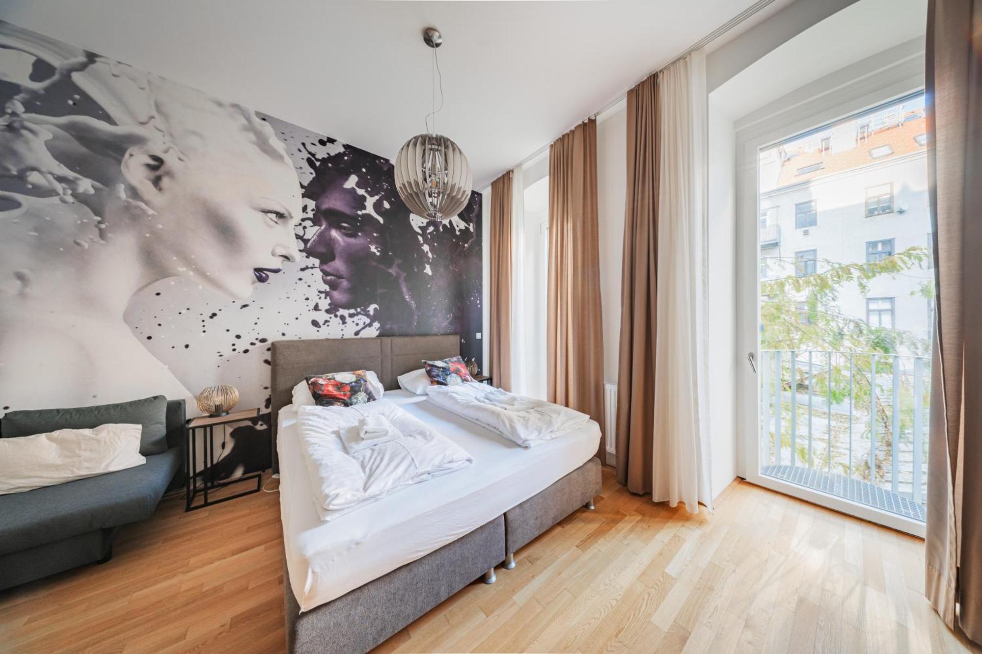 Stylish Nest For 4 Vienna