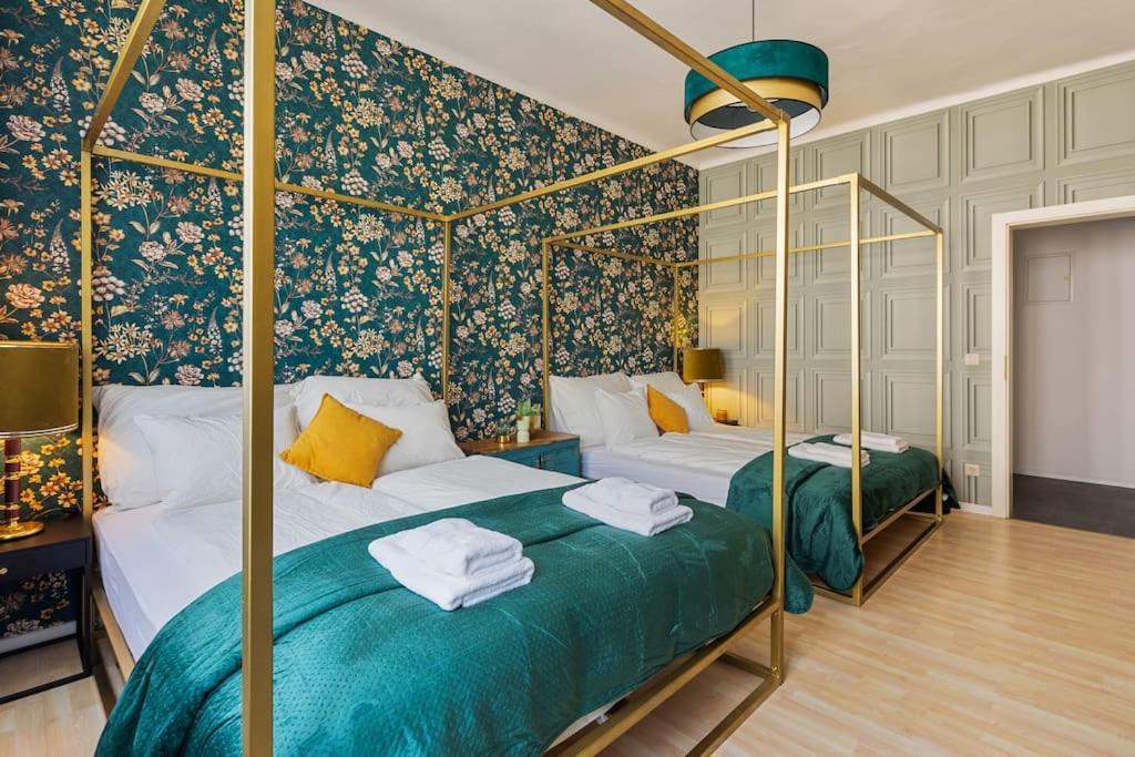 Luxury Vintage Vibe * Vienna