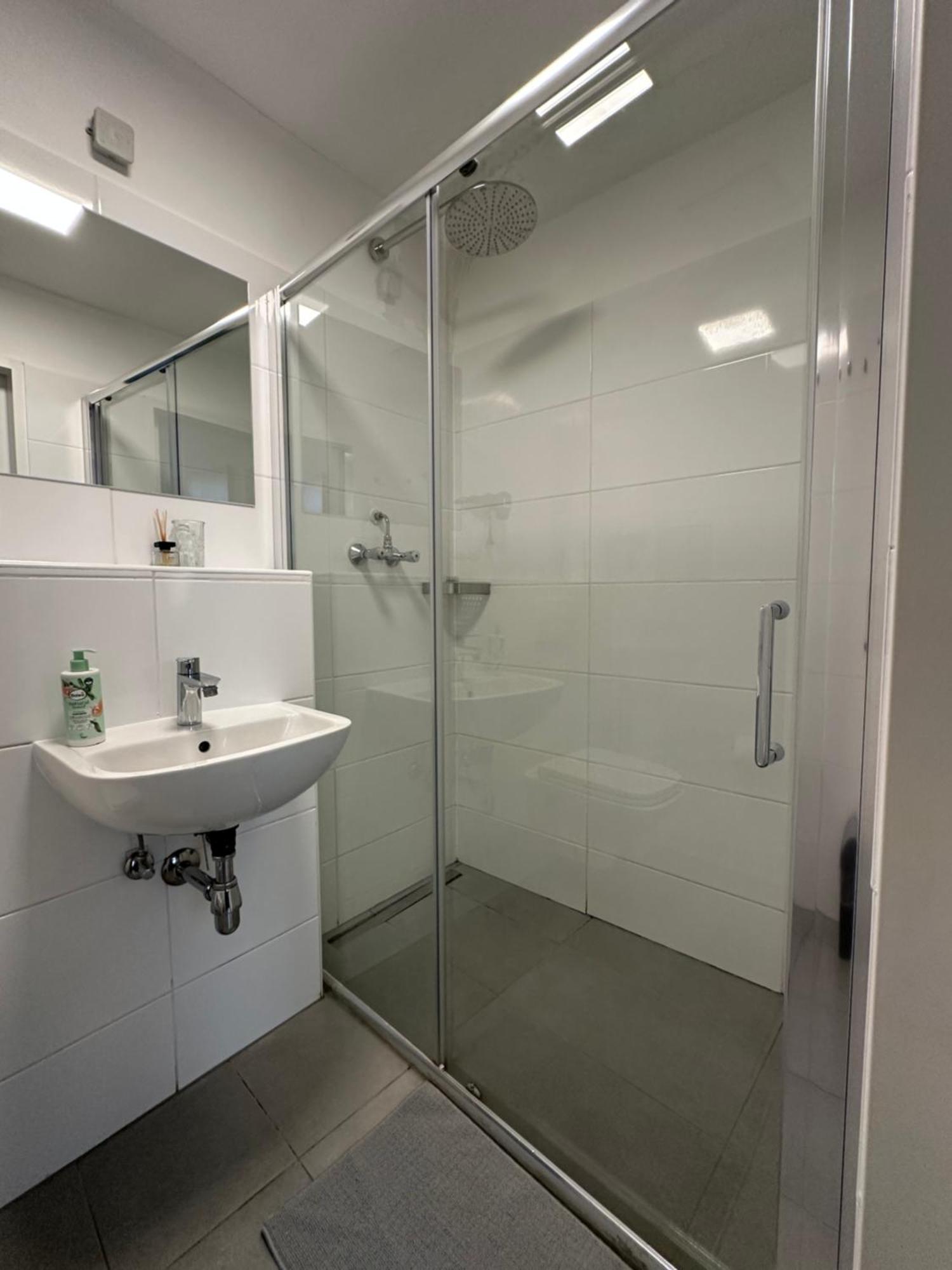 Acomodação com café da manhã  Housingplus