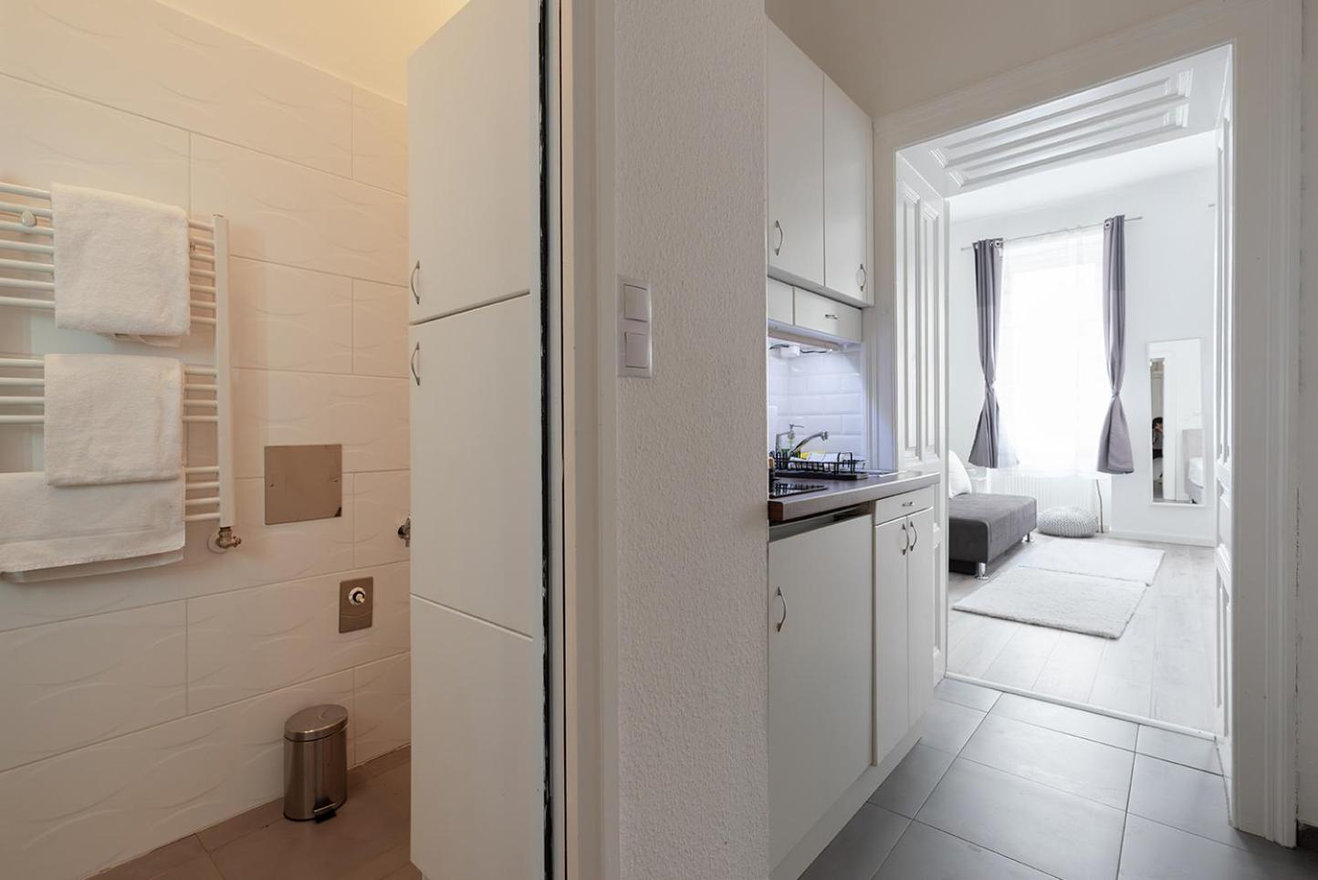 Apartment 15 Minuten Ins Zentrum - Neu Und Komfortabel Mit Klimaanlage *