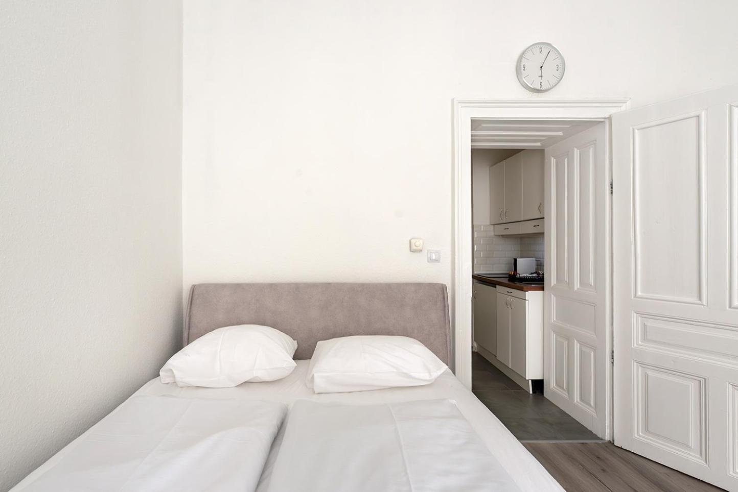 Apartment 15 Minuten Ins Zentrum - Neu Und Komfortabel Mit Klimaanlage