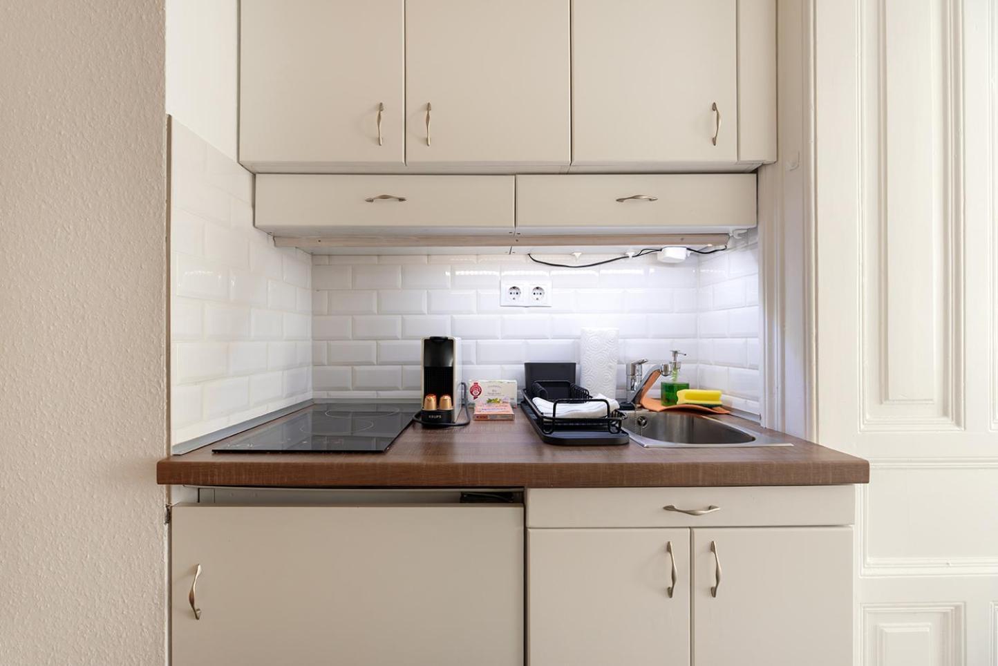 15 Minuten Ins Zentrum - Neu Und Komfortabel Mit Klimaanlage Apartment *