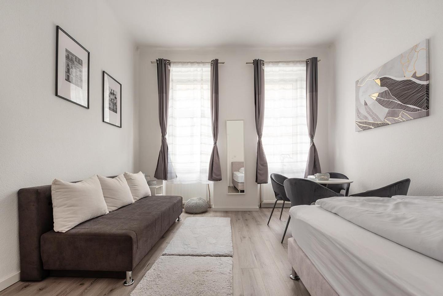 15 Minuten Ins Zentrum - Neu Und Komfortabel Mit Klimaanlage Apartment