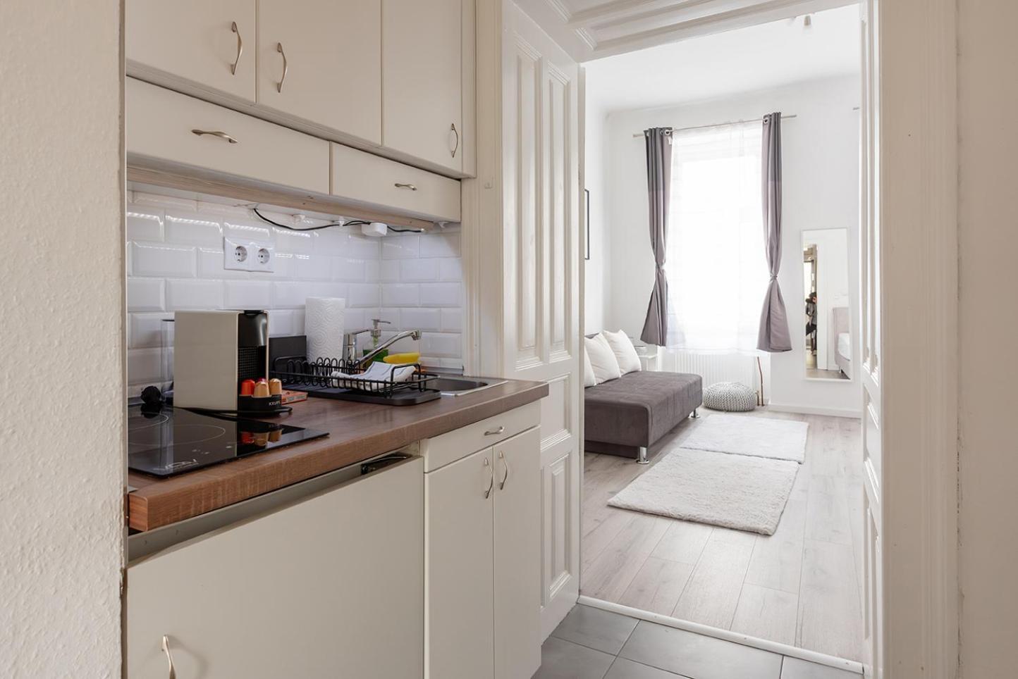 Apartment 15 Minuten Ins Zentrum - Neu Und Komfortabel Mit Klimaanlage