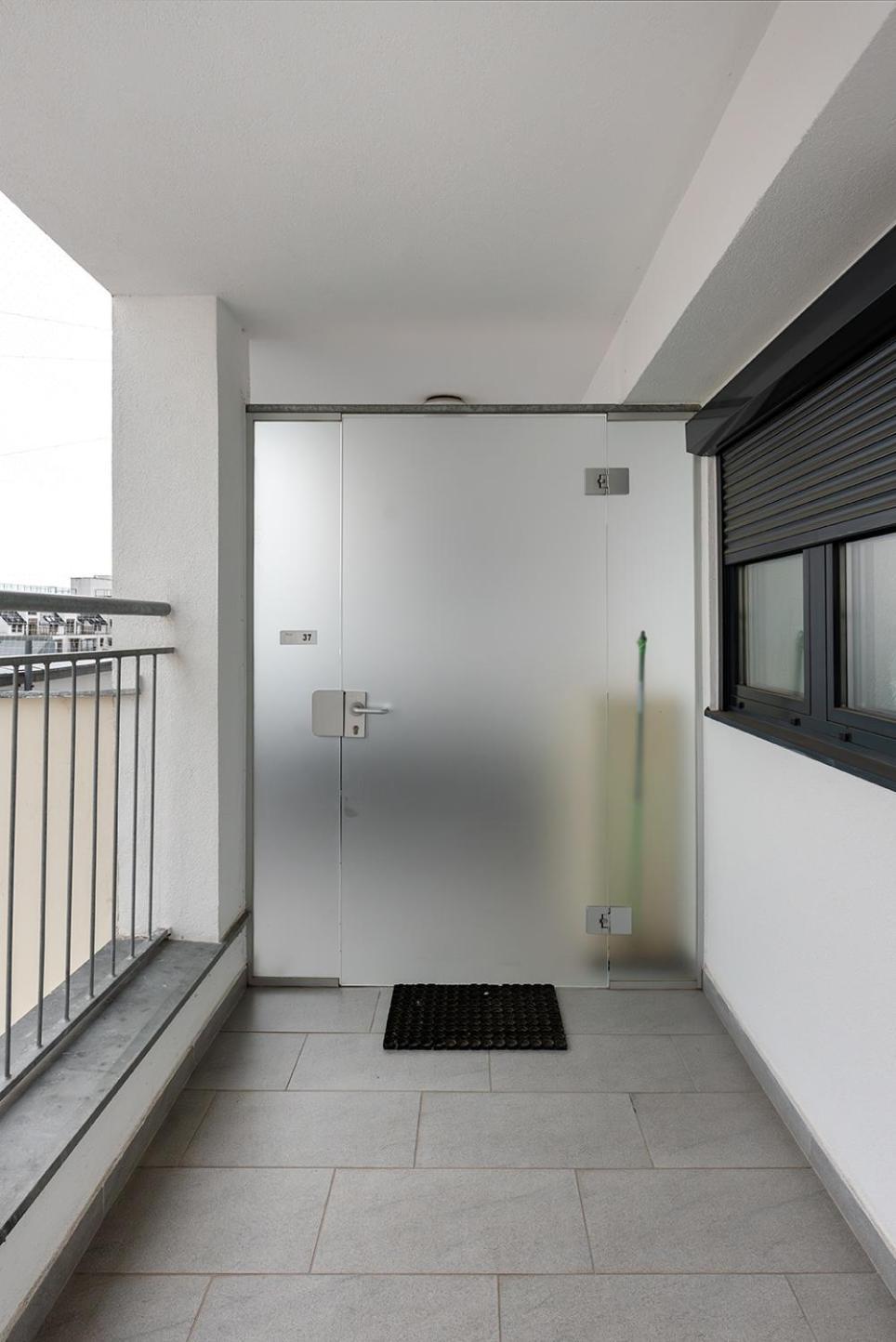Apartment Ruheoase Im Dachgeschoss Mit Klimaanlage, Nur 10 Minuten Ins Zentrum Vienna