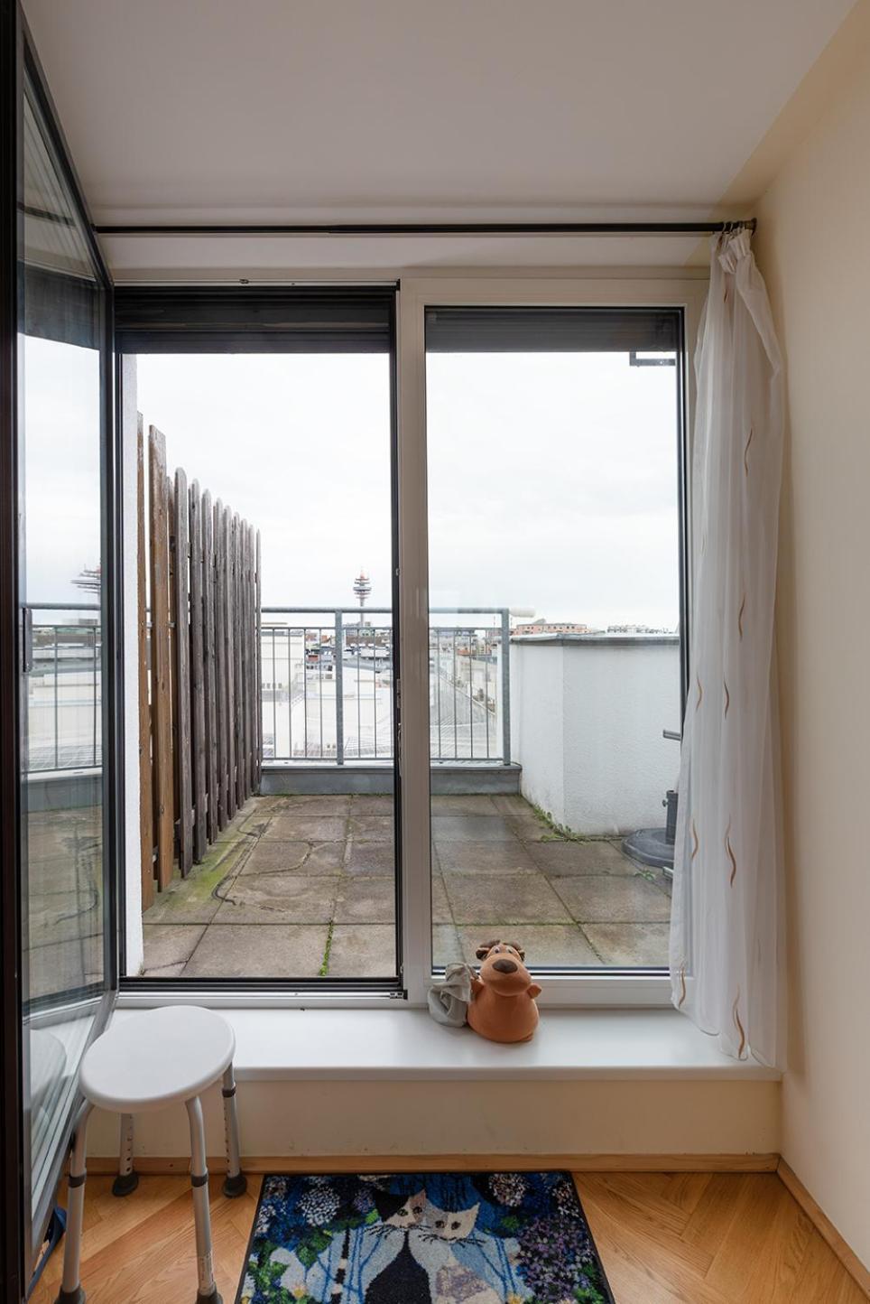Ruheoase Im Dachgeschoss Mit Klimaanlage, Nur 10 Minuten Ins Zentrum Apartment *