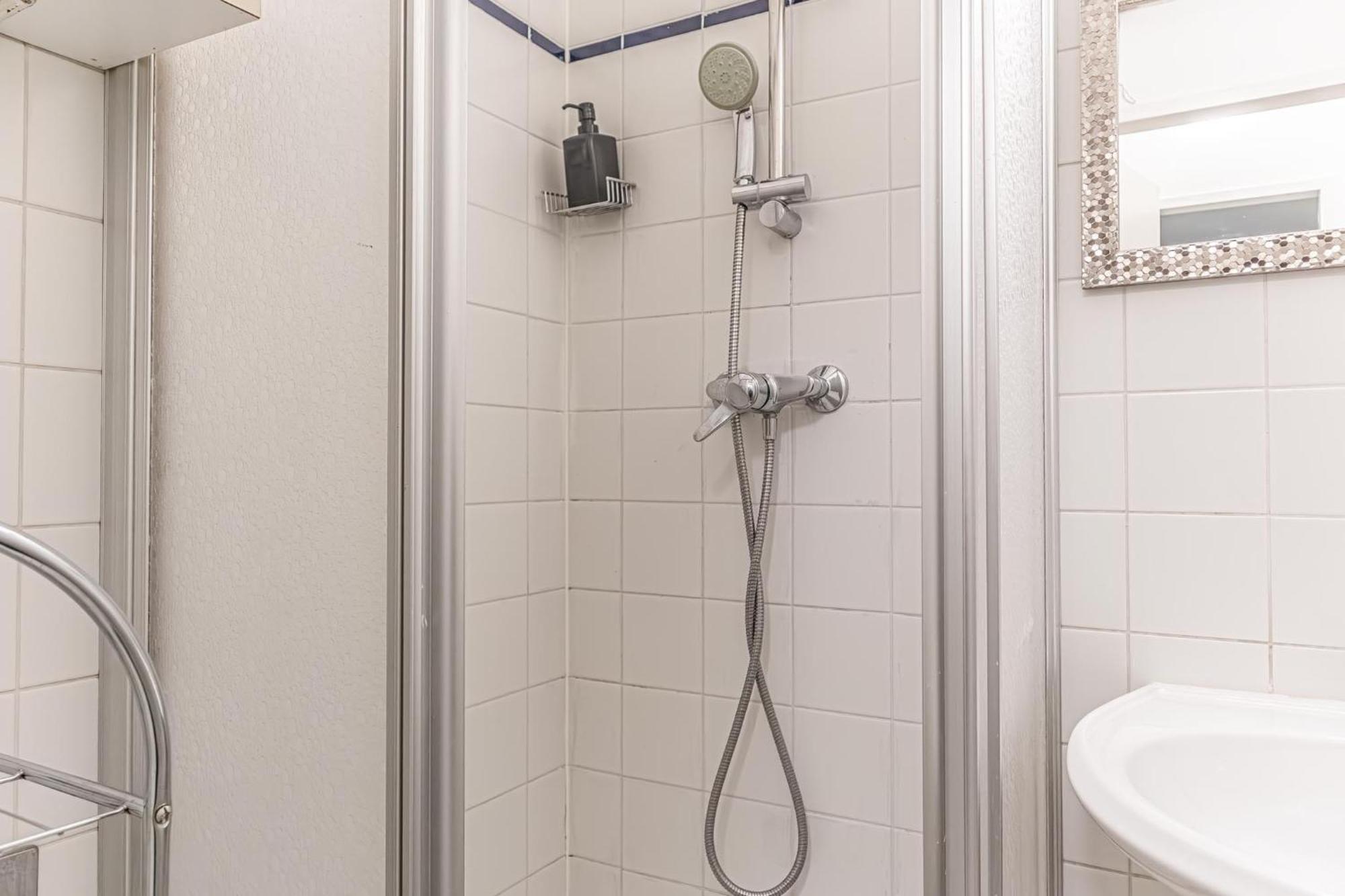 Apartment Lovely 2br - Ideal For Long Vienna